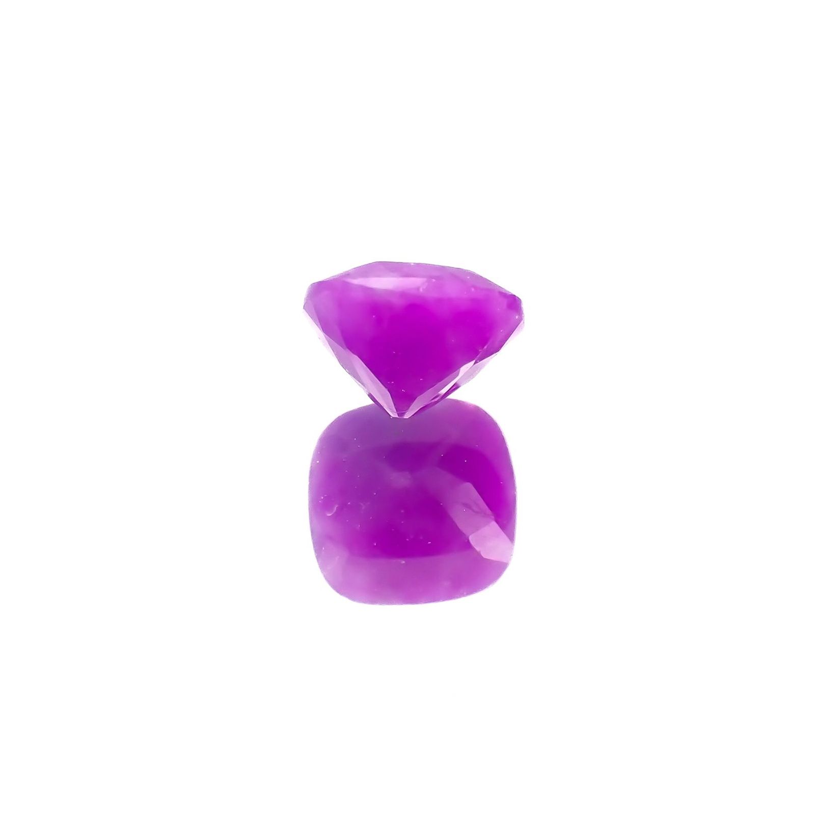 スギライト 南アフリカ産 0.88ct / 6x5.9mm前後 [260517607]