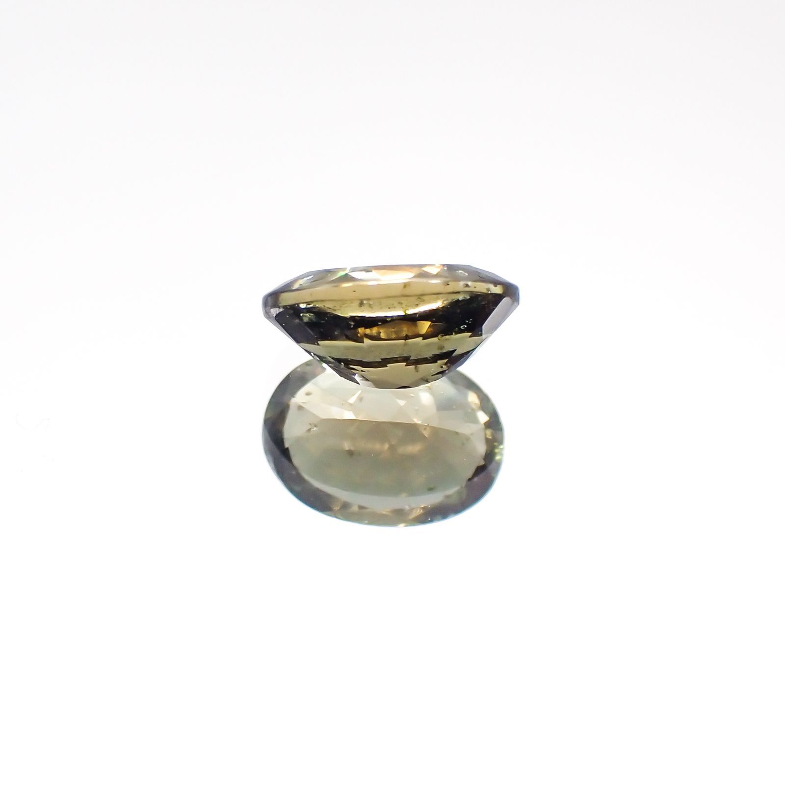 コーネルピン(宝石名コーネルピン)スリランカ産 0.77ct 識別済[230823046]6.9x5mm前後
