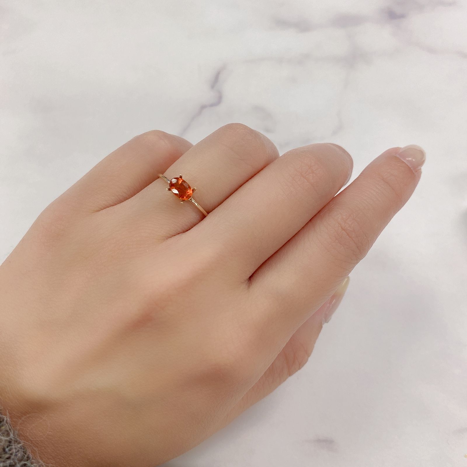オレンジカイヤナイト(宝石名カイヤナイト) タンザニア産 0.68ct 識別済[210310580]6.2×4.1mm前後