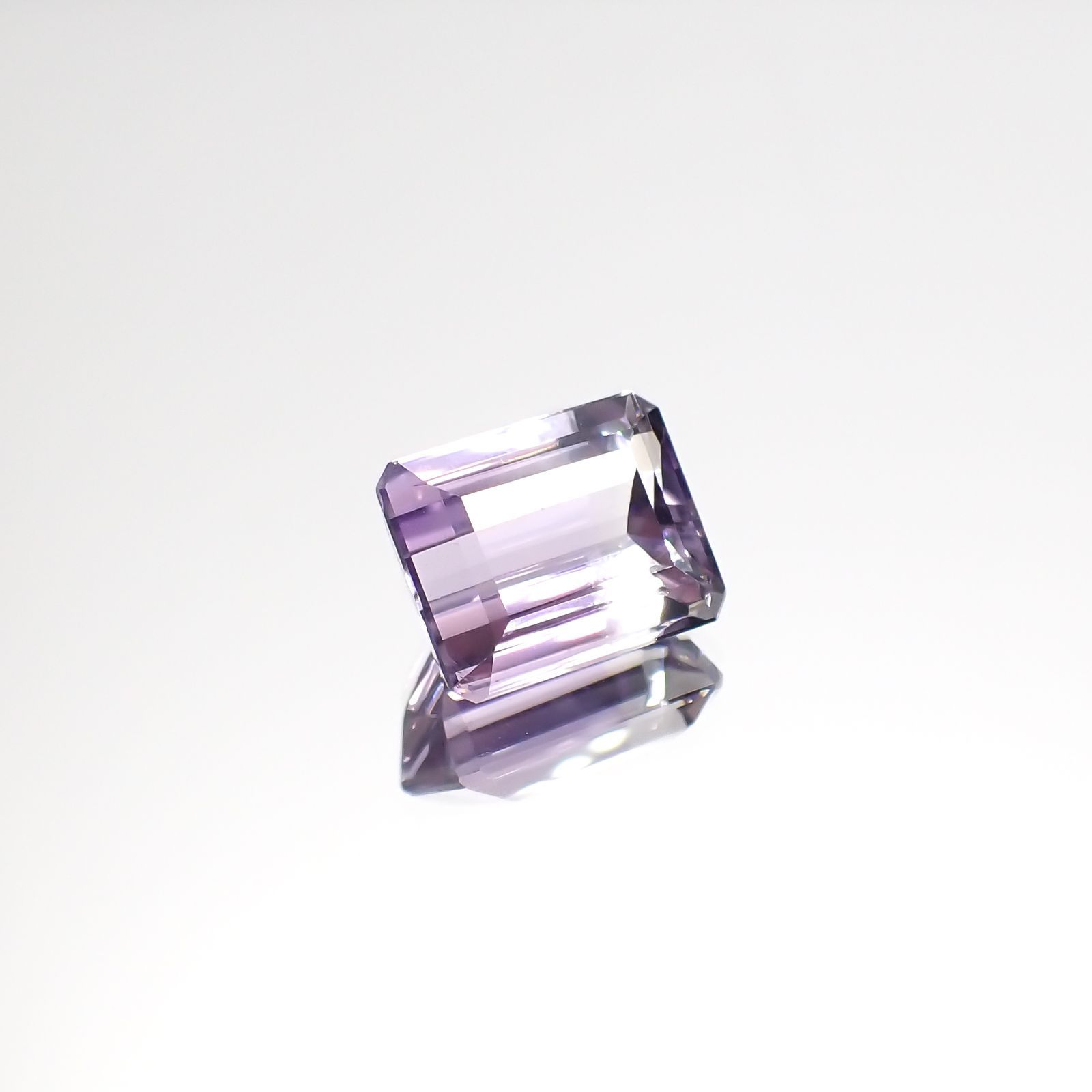 アワーグラスアメジスト モロッコ産 3.83ct[220917637]10.2x8.2mm前後