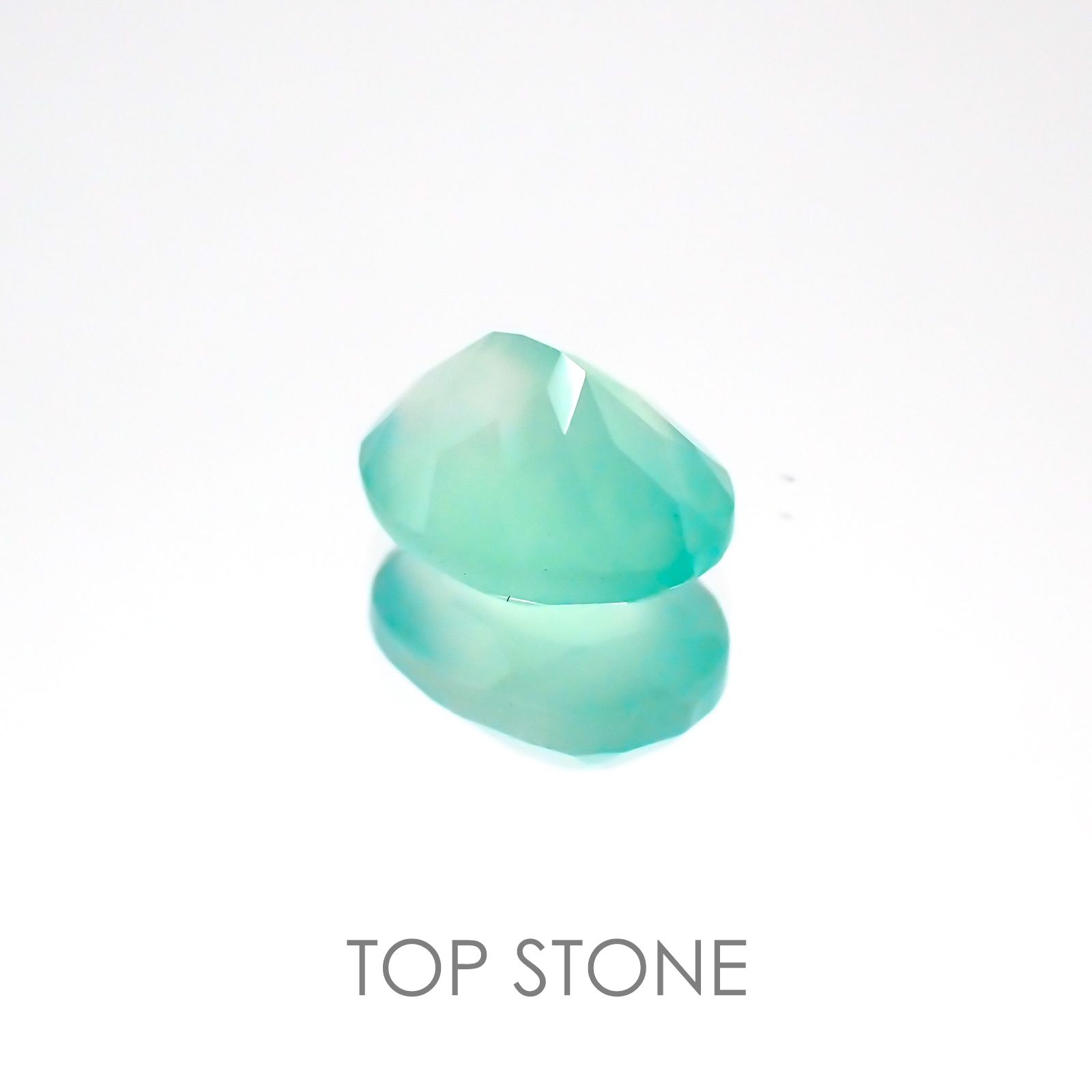 アクアプレーズ 南アフリカ産 ルース 1.37ct[20118314]8.2×6.3mm前後