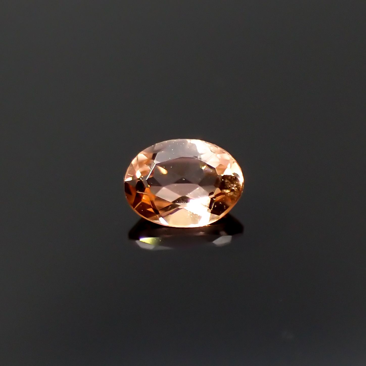 インペリアルトパーズ ブラジル産 0.19ct[231224863]4x3mm前後