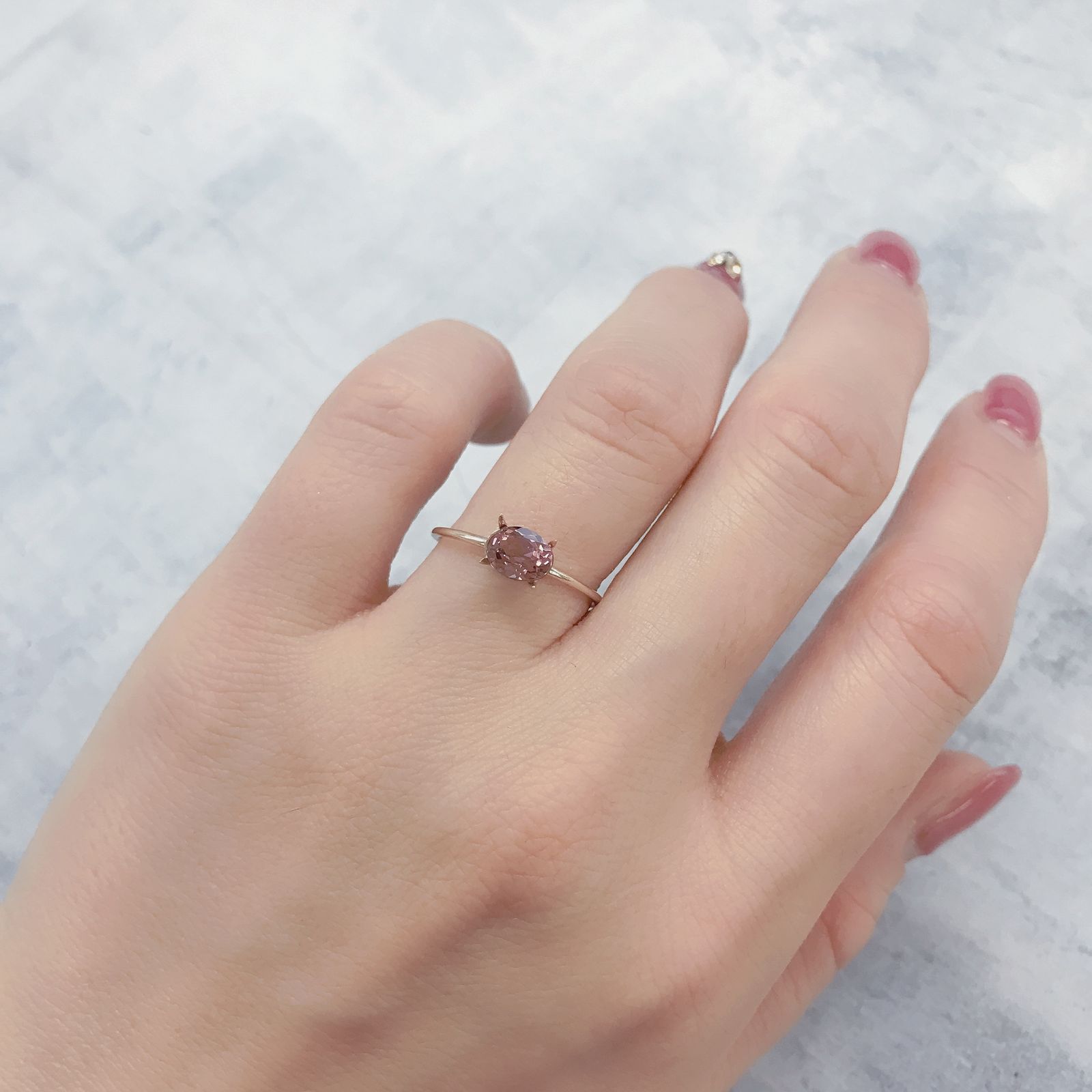 カラーシフトマラヤガーネット(宝石名ガーネット)タンザニア産 1.07ct 識別済[220115004]6.3x5mm前後