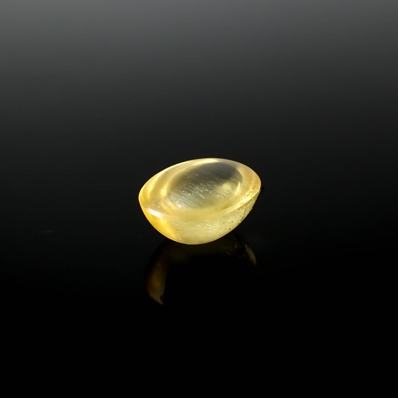 イエローベリルキャッツアイ(宝石名イエロー・ベリル・キャッツアイ)ブラジル産 2.84ct 識別済[240125878]10.1x8.1mm前後