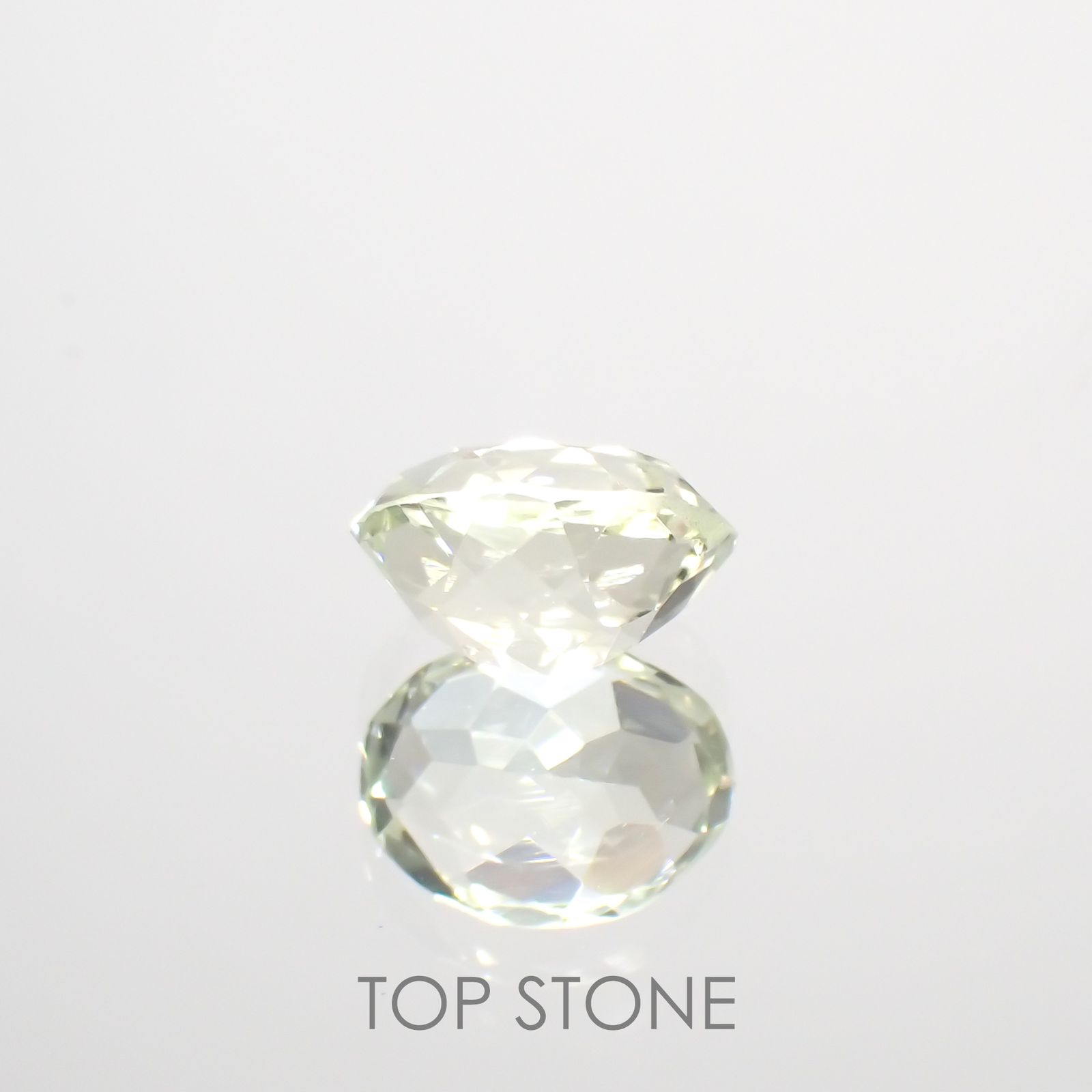 シリマナイト(宝石名シリマナイト)インド産 1.5ct 識別済[211113698]7.9x6.1mm前後