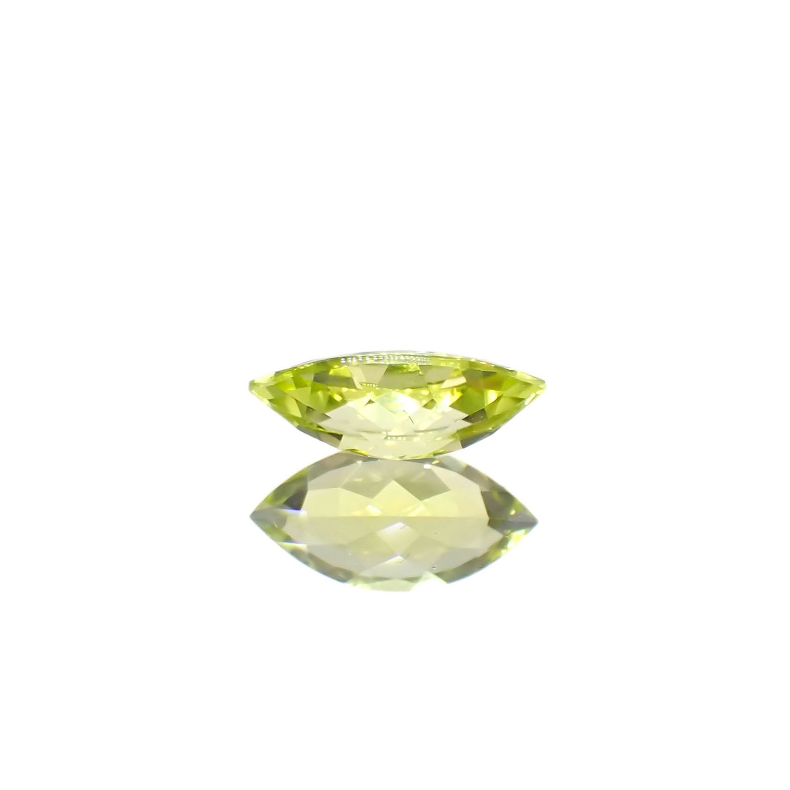 カナリートルマリン ザンビア・カナリー鉱山産 0.34ct[240527557]6.9x3.4mm前後