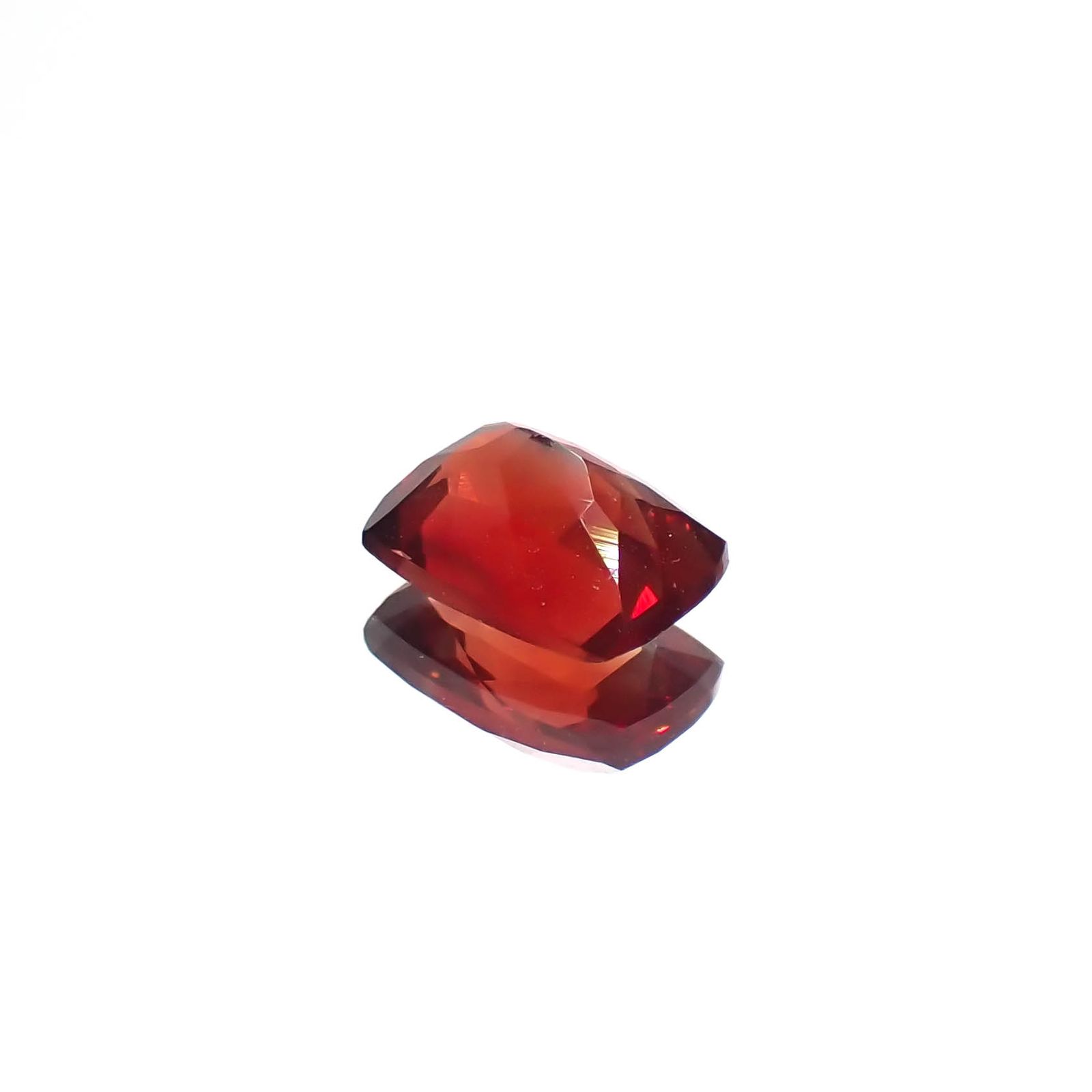 レッドラブラドライト(宝石名ラブラドライト/アンデシン)エチオピア産 0.75ct 識別済[230722735]7x4.8mm前後