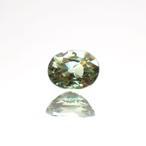 グリーンクリソベリル(宝石名クリソベリル)スリランカ/マダガスカル産 0.33ct 識別済[220114476]4.5x3.4mm前後