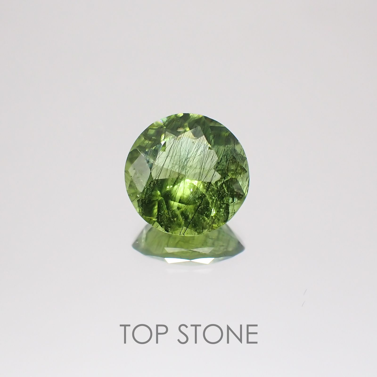 ルドウィジャイトインペリドット  パキスタン産 ルース 2.89ct[20128799]9.3×9.3mm前後