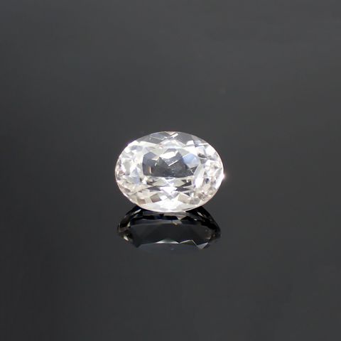 カラーレススポジュミン(宝石名ホワイト・スポジュミン) ブラジル産 3.09ct 識別済[210912628]9.9×7.8mm前後