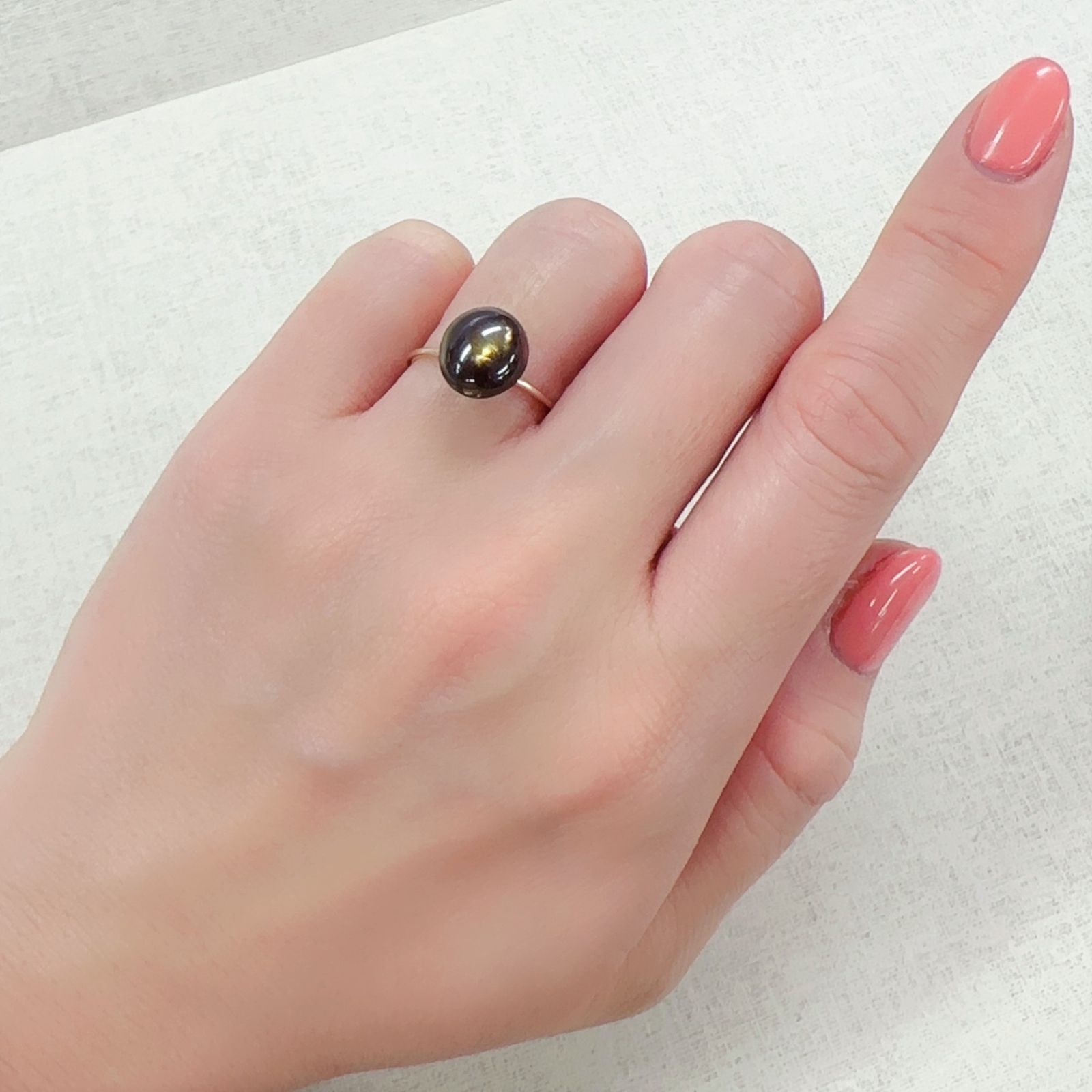 レインボーガーネット 日本・奈良県天川村産 4.93ct[230220772]10.2x9.3mm前後