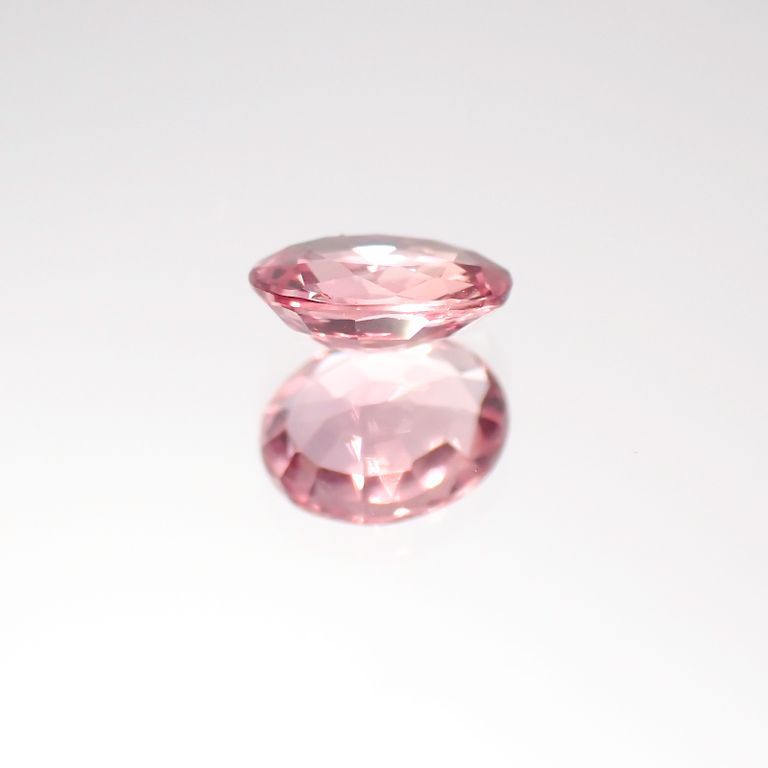 パパラチャサファイア(宝石名サファイア/別名パパラチャ・サファイア)スリランカ産 0.54ct GIA鑑付[230421631]5.62x4.66mm前後