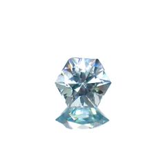 ◇ヘキサゴンカット◇アイスブルージルコン(宝石名ジルコン)カンボジア産 0.80ct 識別済[220716826]4.8x4.8mm前後