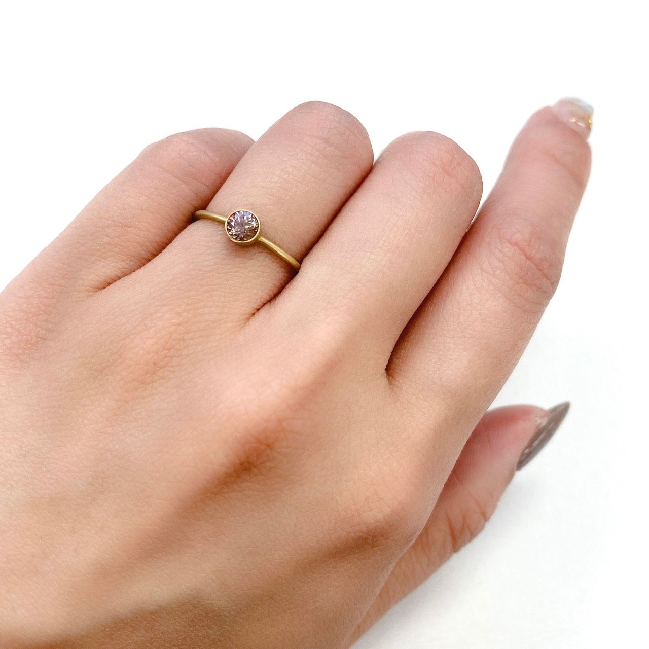 マラヤガーネット タンザニア産 ルース 0.42ct[21059376]4×4mm前後