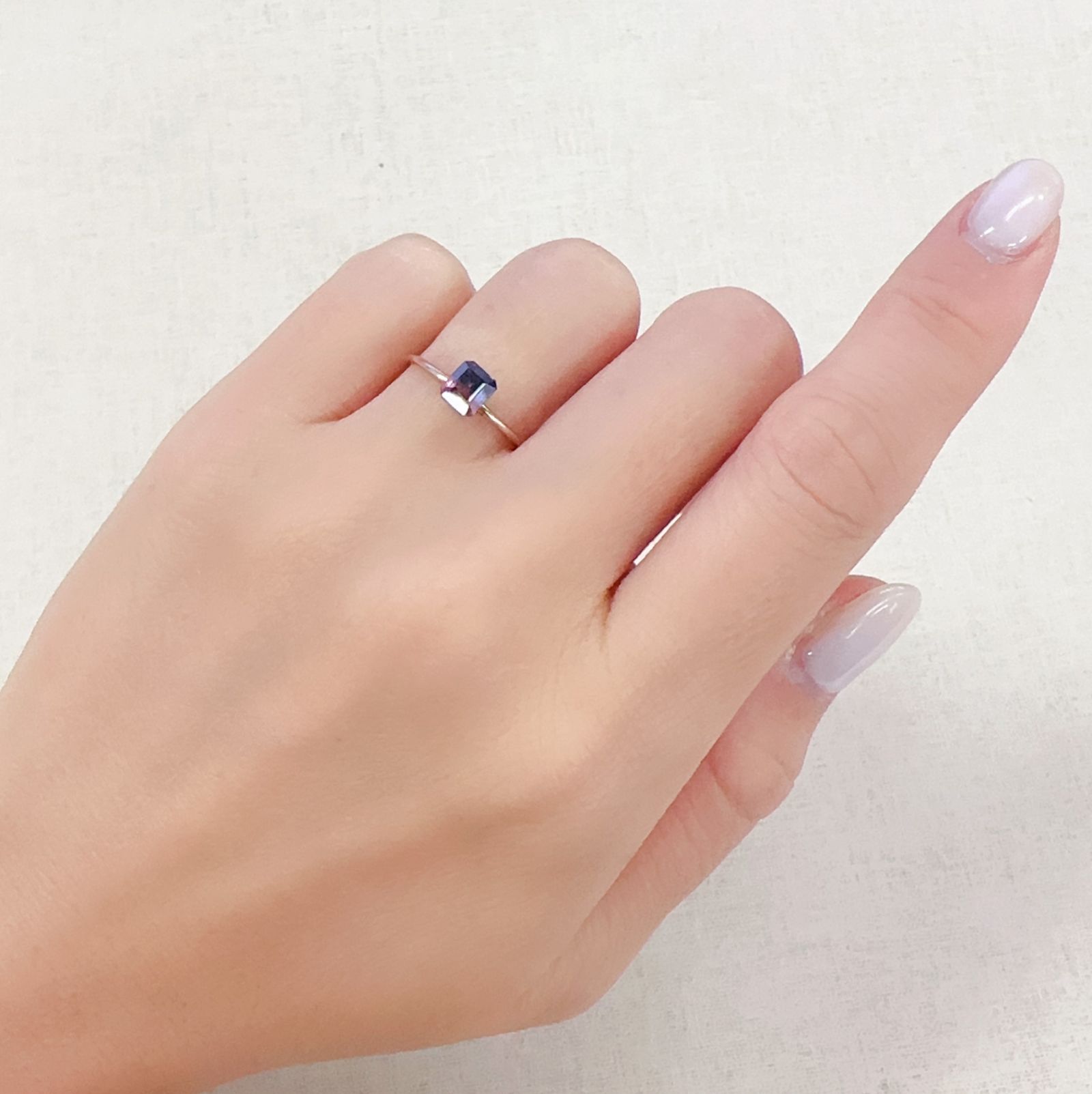 ウィンザーサファイア 非加熱 タンザニア・ウィンザー産 1.00ct[230722839]5.1x4.6mm前後