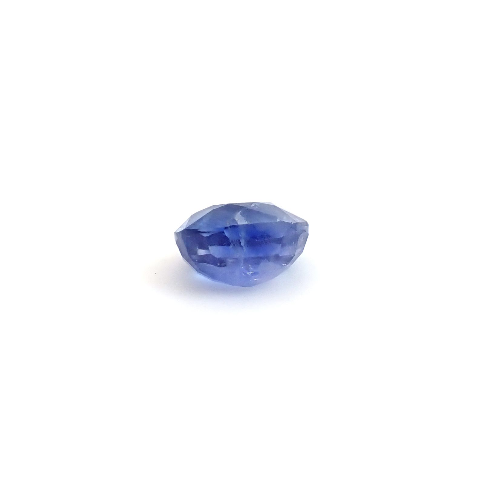 カシミールサファイア 非加熱(宝石名サファイア)インド・カシミール地方産 GIA鑑付 2.11ct / 7.5x6.65mm前後 [260933201]