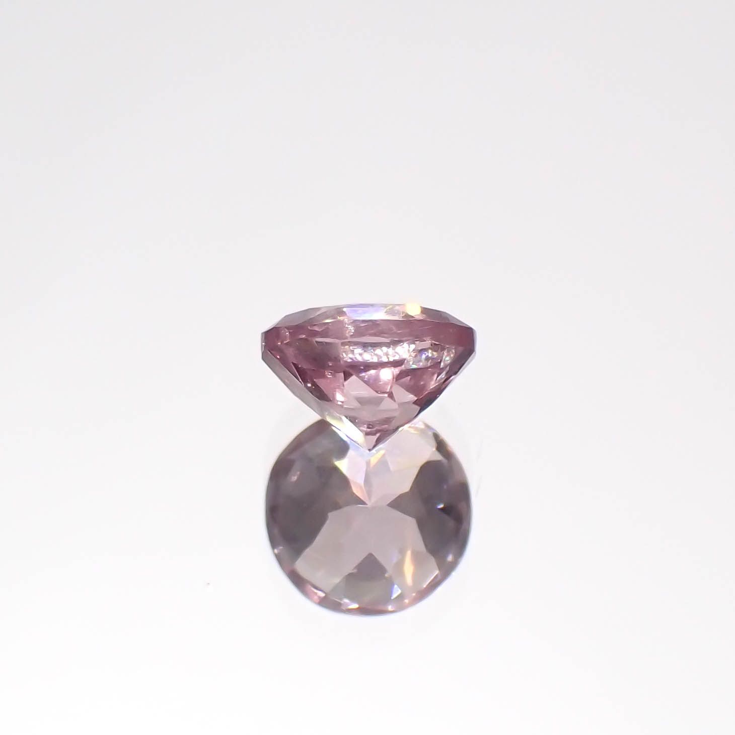 ドラゴンガーネット タンザニア産 0.64ct[230722959]5.1x5mm前後