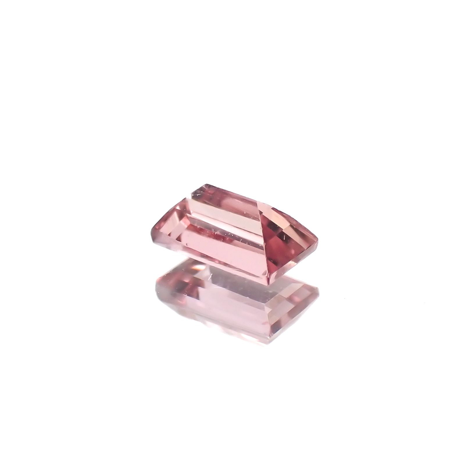 インペリアルトパーズ ブラジル産 0.36ct[230923555]4.9x2.9mm前後