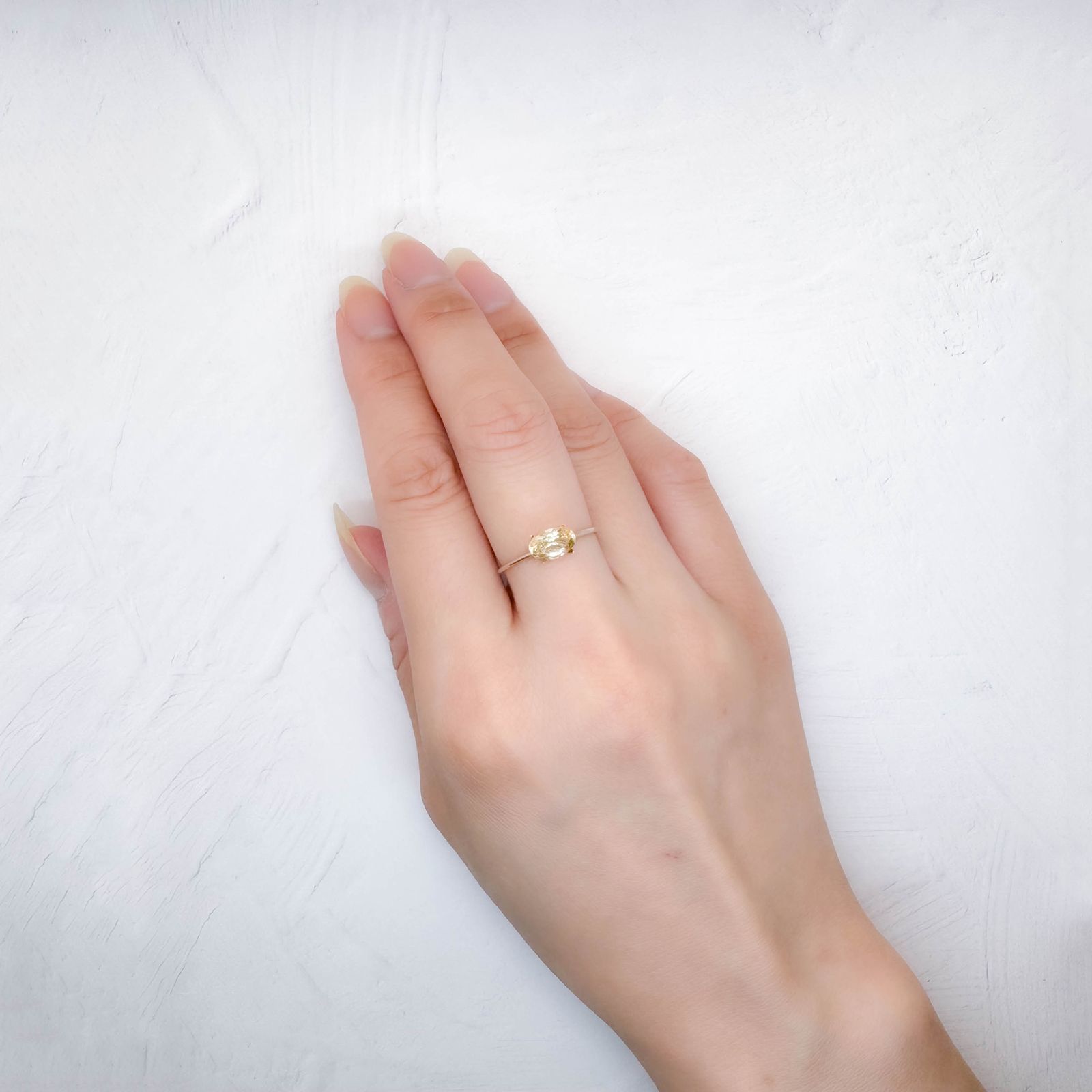 インペリアルトパーズ(宝石名トパーズ)ブラジル産 1.02ct / 7.8x5.1mm前後 [250630492]