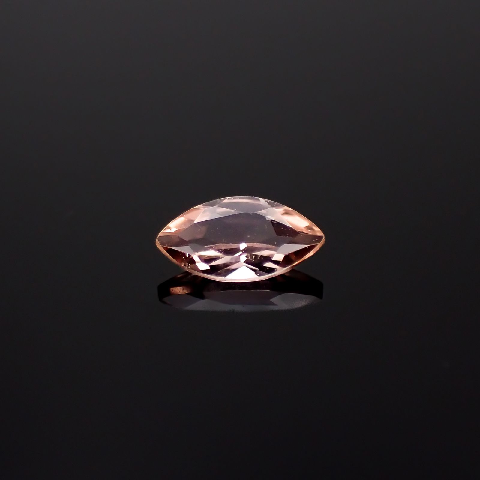 インペリアルトパーズ ブラジル産 0.15ct[231224868]5x2.5mm前後