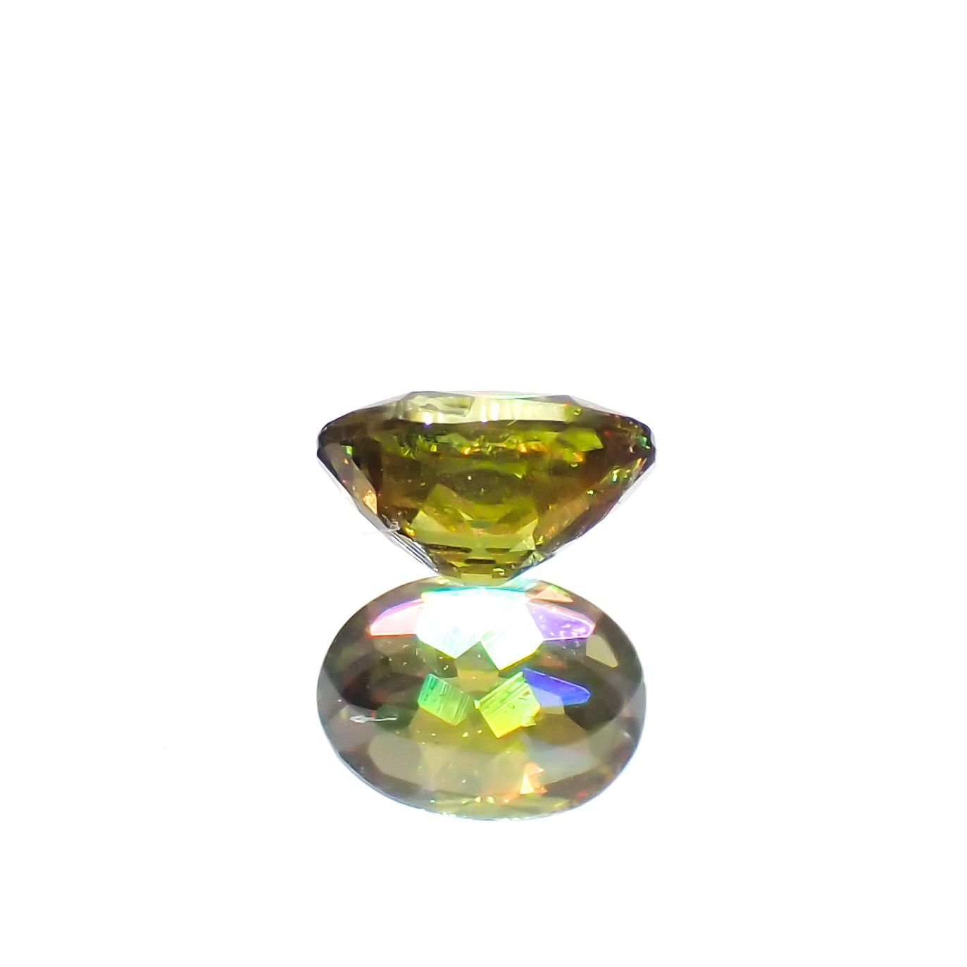 カラーチェンジスフェーン パキスタン産 0.19ct[230522190]4x2.9mm前後