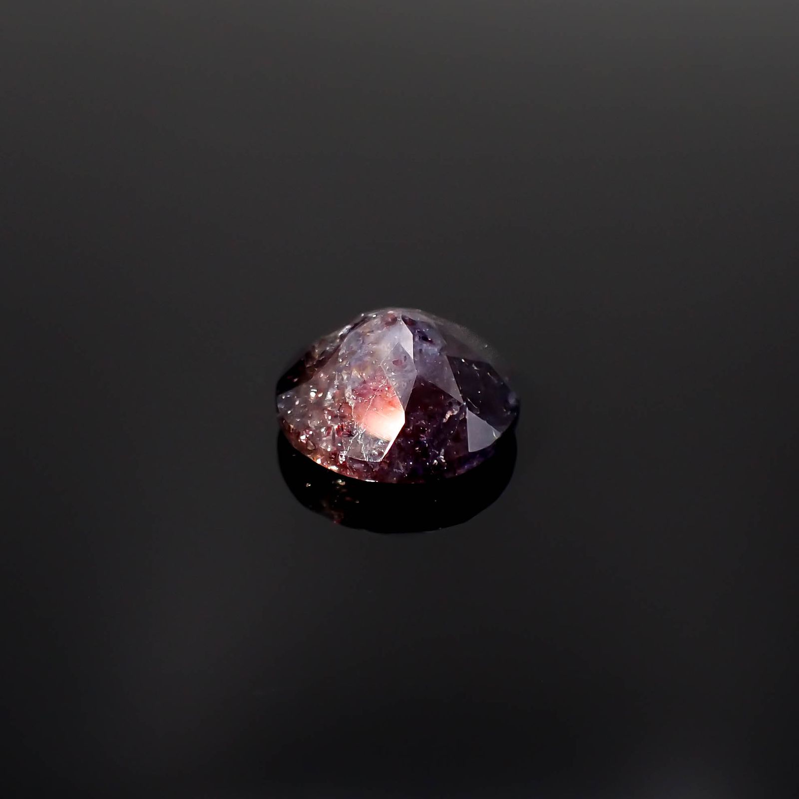 ブラッドショットアイオライト インド産 5.17ct[230321204]12.2x12.1mm前後