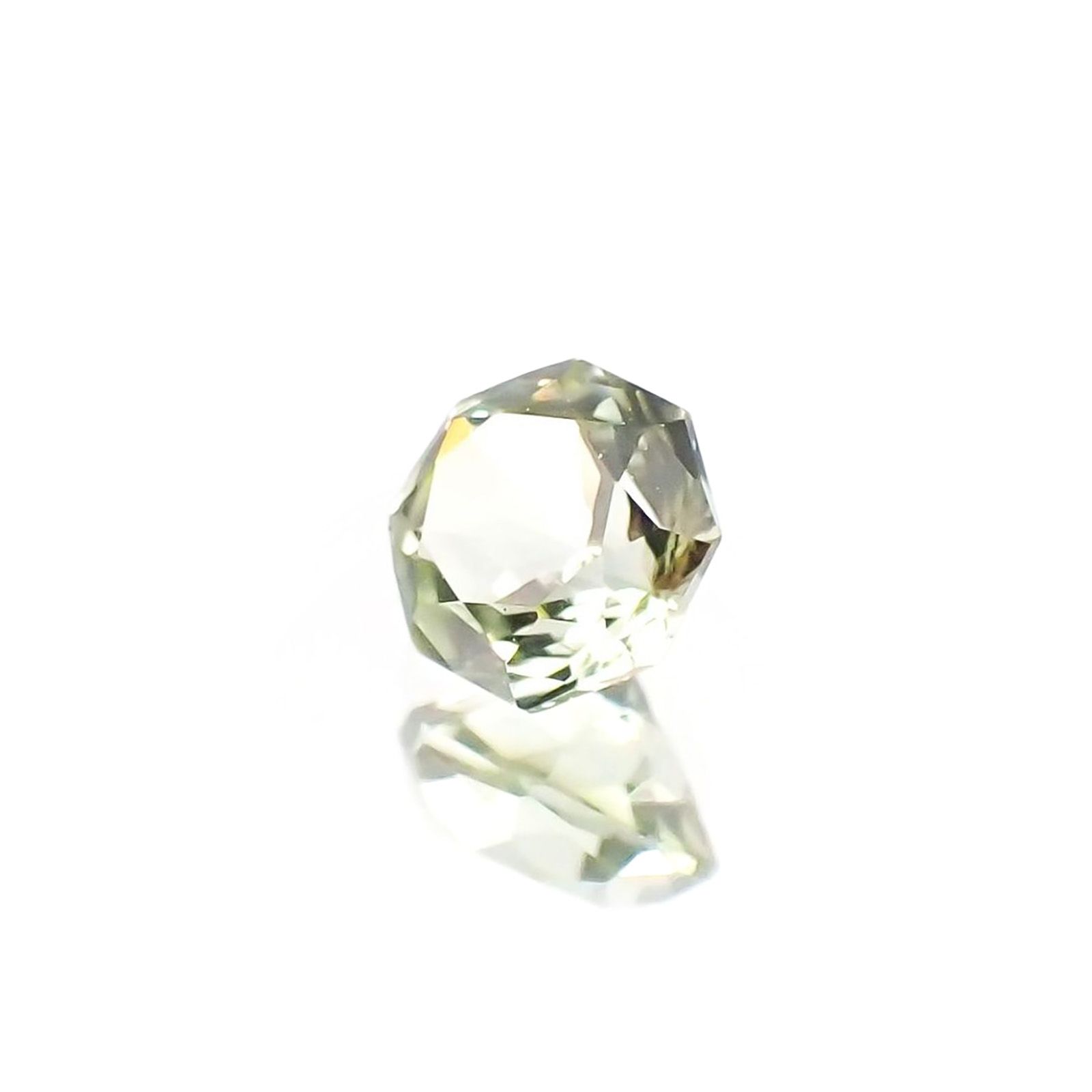 ◇オクタゴンカット◇グリーントルマリン(宝石名グリーン・トルマリン)ブラジル/アフリカ産 識別済 0.30ct / 4x4mm前後 [231124195]