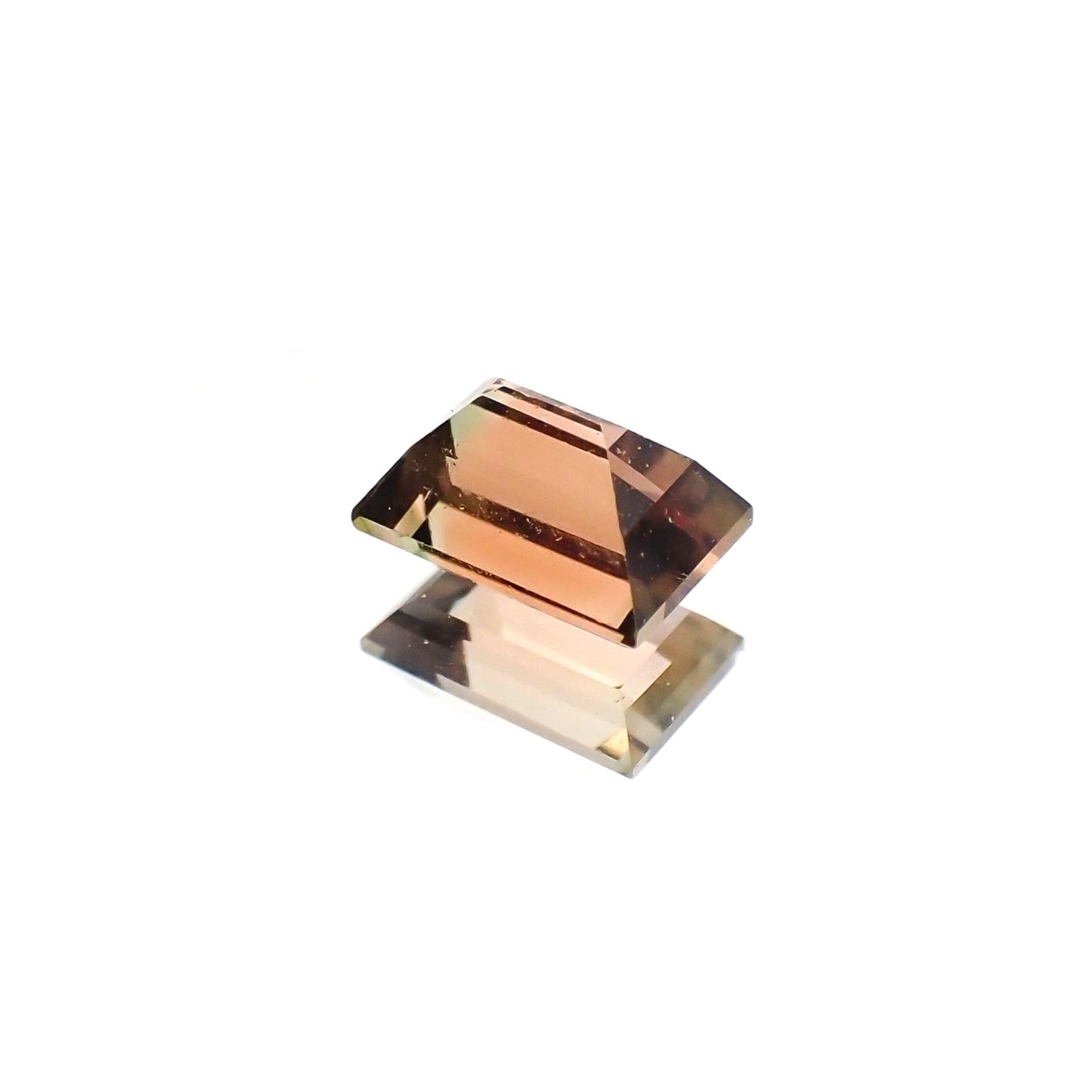 バイカラートルマリン(宝石名バイカラー・トルマリン)ブラジル産 0.77ct 識別済[230622366]6.1x4mm前後
