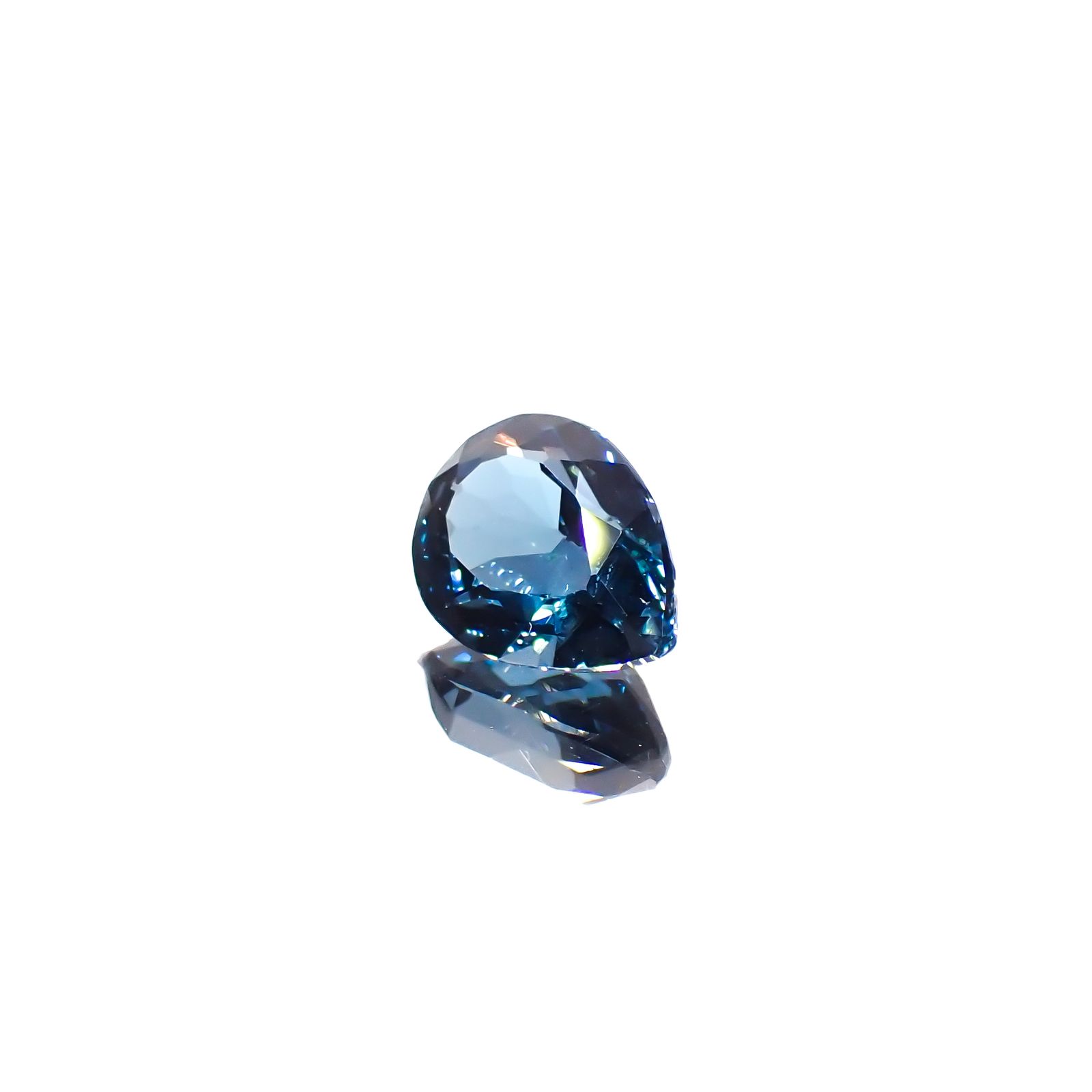 ロンドンブルートパーズ ブラジル産 2.04ct[240326798]9x6.7mm前後
