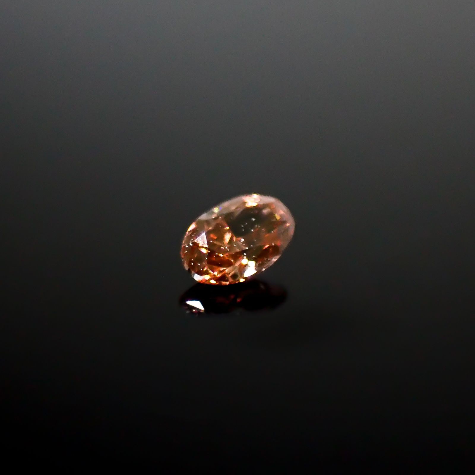 ピンクダイヤモンド(宝石名ダイアモンド SI-2/FANCY DEEP BROWNISH PINK) 0.072ct ソ付(AGT)[250129712]3.22x2.03mm前後