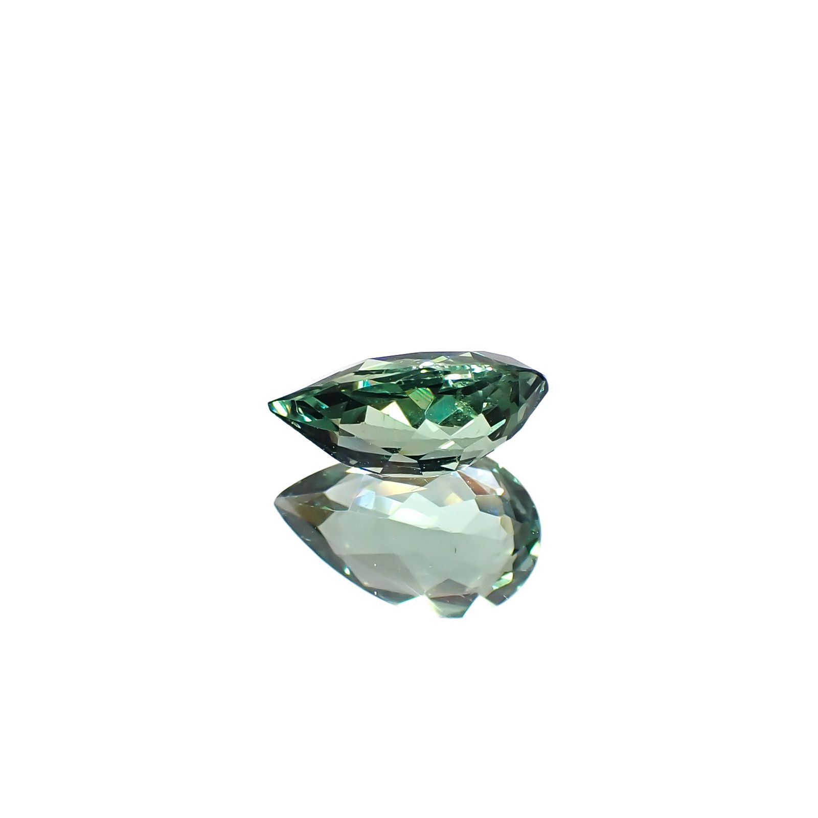 ノーブルモロキサイト(グリーンアパタイト) マダガスカル産 1.16ct[240928978]8.8x5.5mm前後