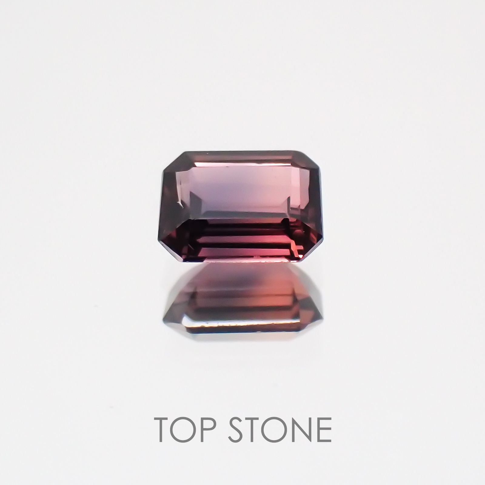 バイカラーサファイア(宝石名バイカラー・サファイア) タンザニア産 0.22ct 識別済[21069754]3.8×3mm前後