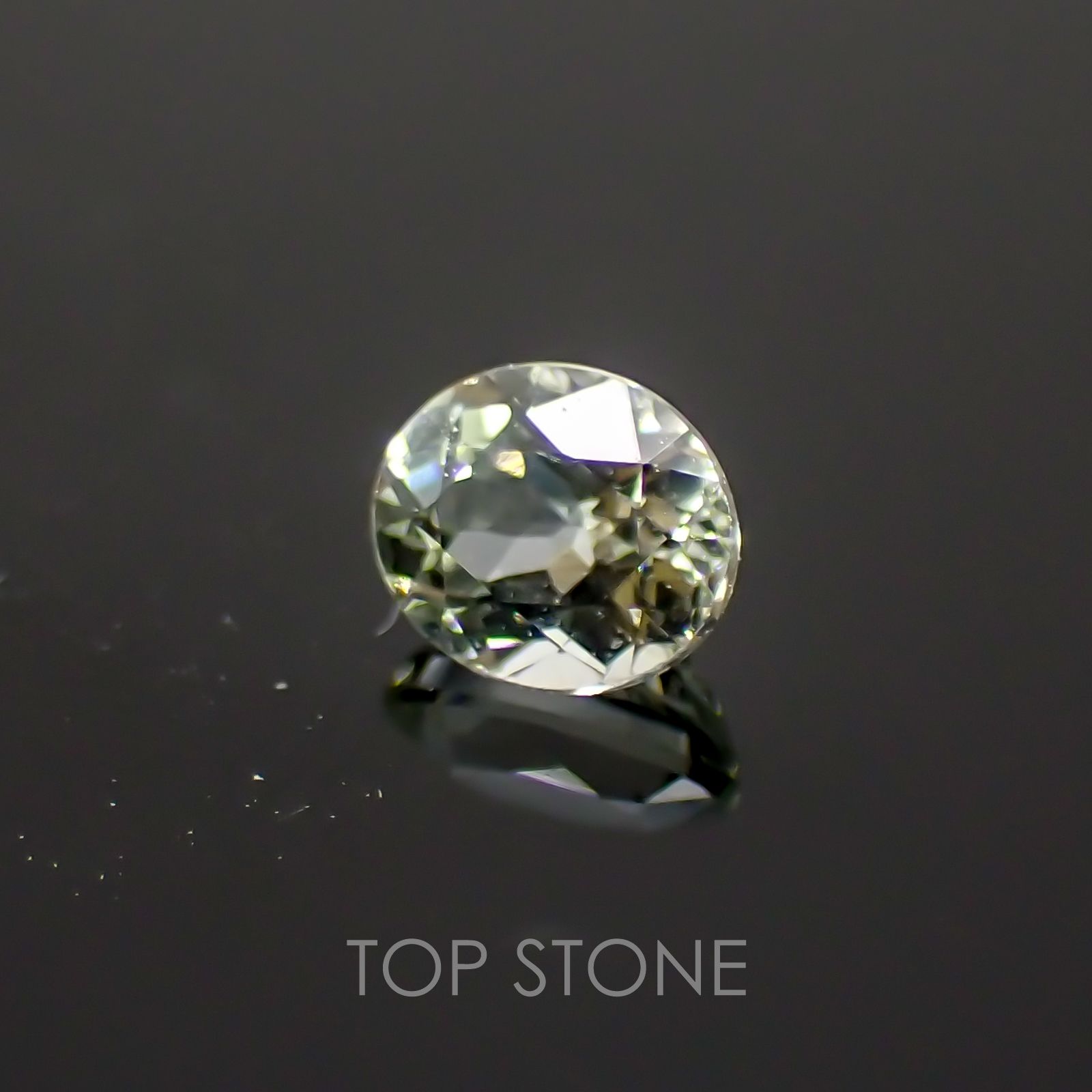 リューコガーネット ビルマ産 ルース 0.21ct[19111485]4×3.2mm前後