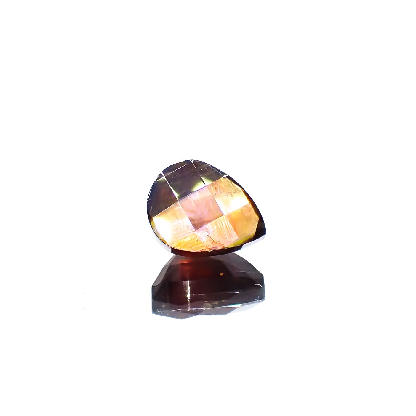 ◇チェッカーカット◇レインボーガーネット 日本・奈良県産 1.43ct[240125546]6.8x5.2mm前後
