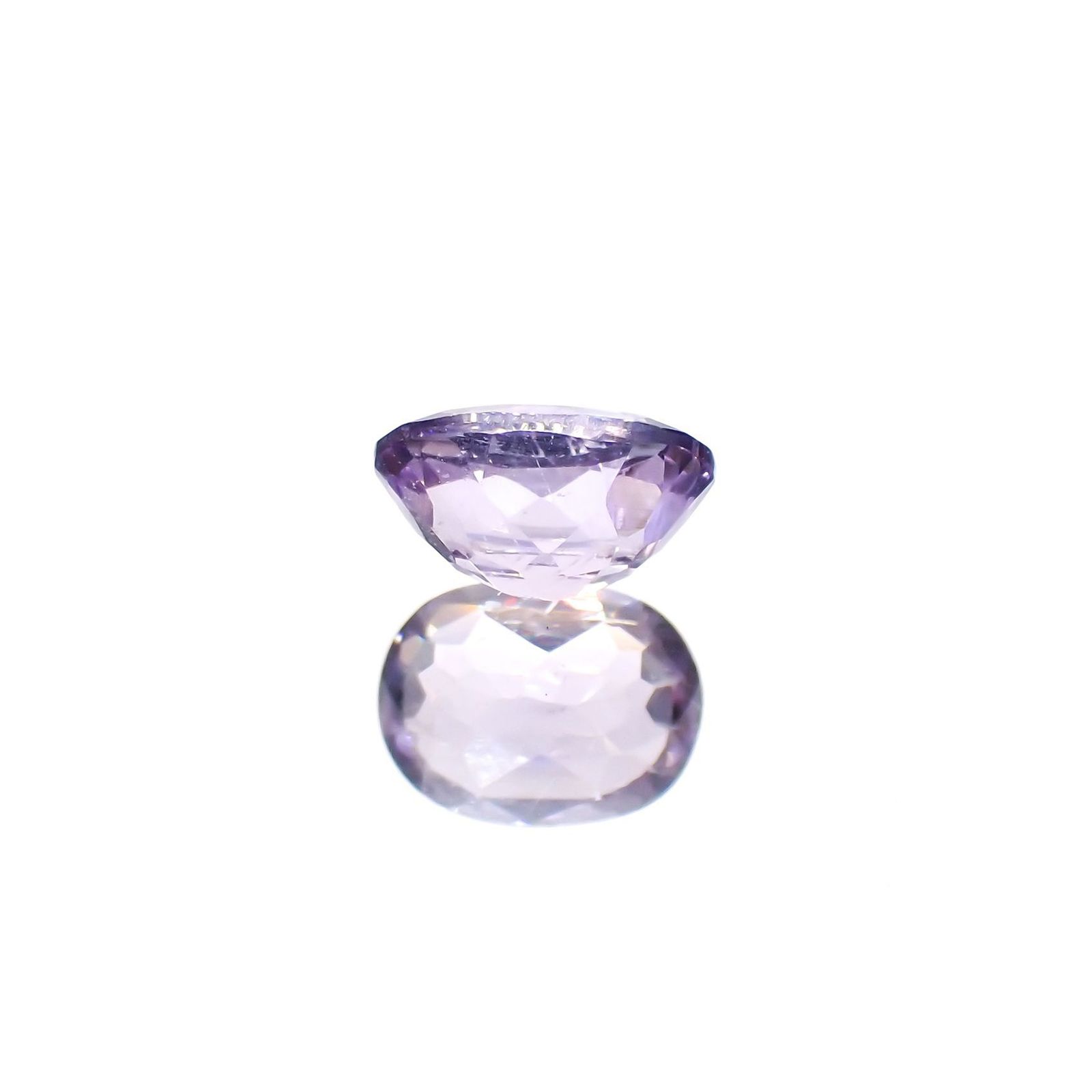 マリアライト(宝石名パープル・スキャポライト)スリランカ産 識別済 0.71ct / 6.8x5mm前後 [260514873]