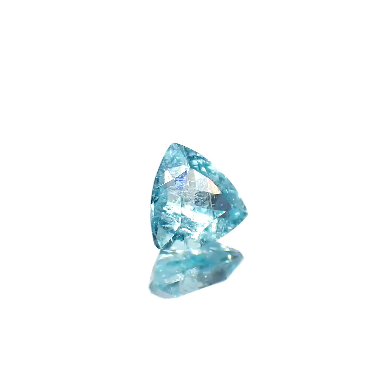 パライバトルマリン ブラジル・キントス鉱山産 0.27ct[240928724]4.3x4.3mm前後