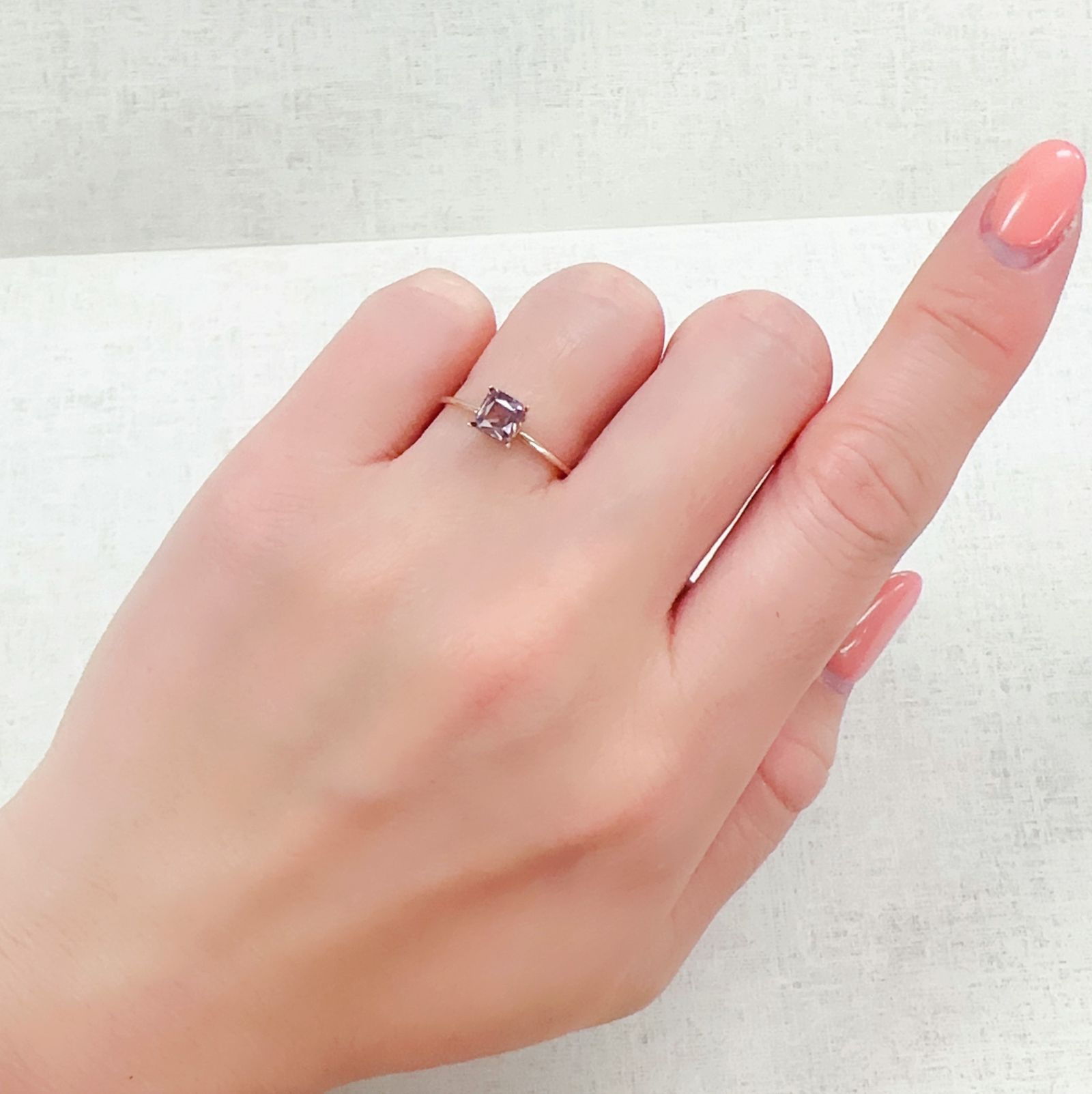 ピンクジルコン(宝石名ジルコン)スリランカ/カンボジア産 0.90ct 識別済[230320995]4.7x4.6mm前後