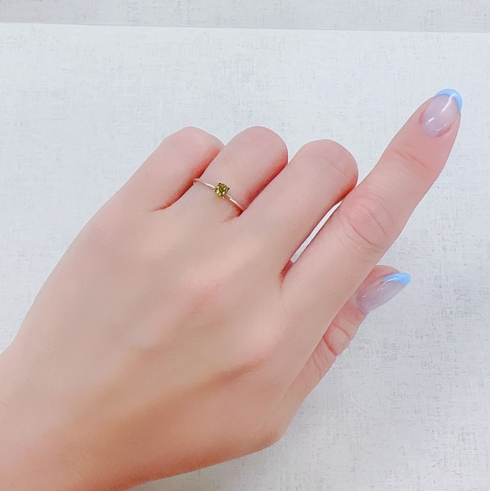 カラーチェンジスフェーン パキスタン産 0.17ct[230522189]3.2x3.2mm前後