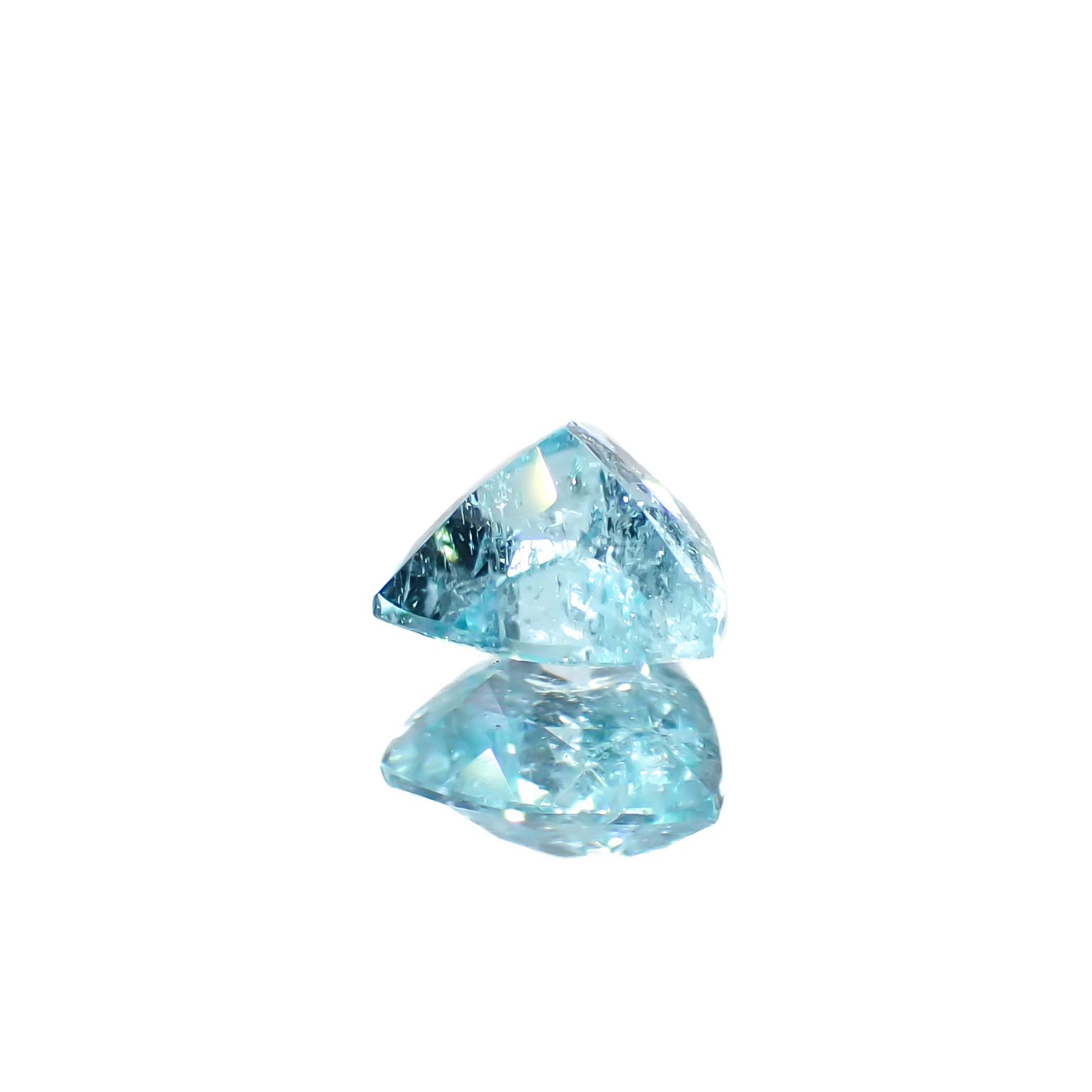パライバトルマリン ブラジル・キントス鉱山産 0.27ct[240928724]4.3x4.3mm前後