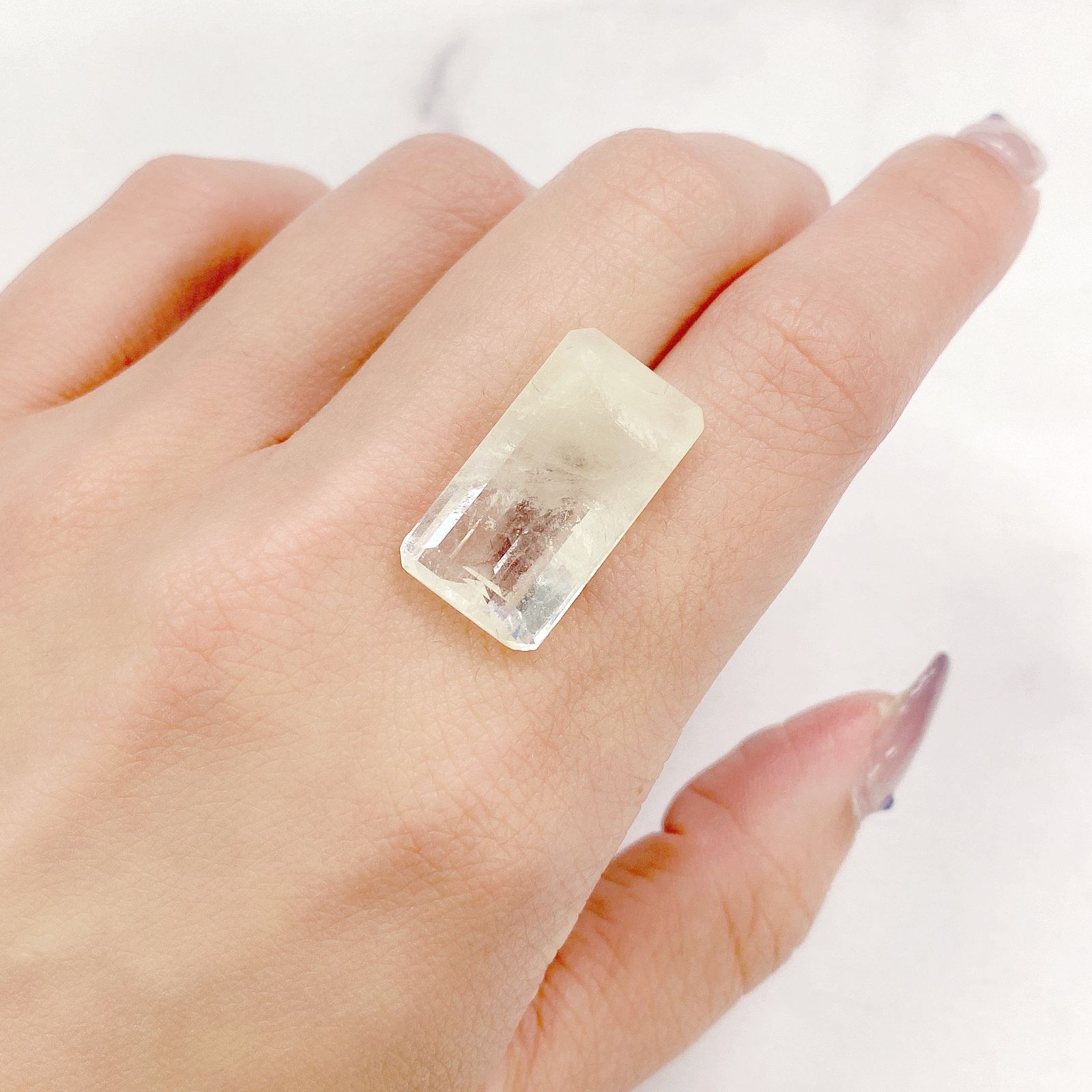 サルファーインクォーツ ブラジル産 14.96ct[231124314]22.3x12mm前後