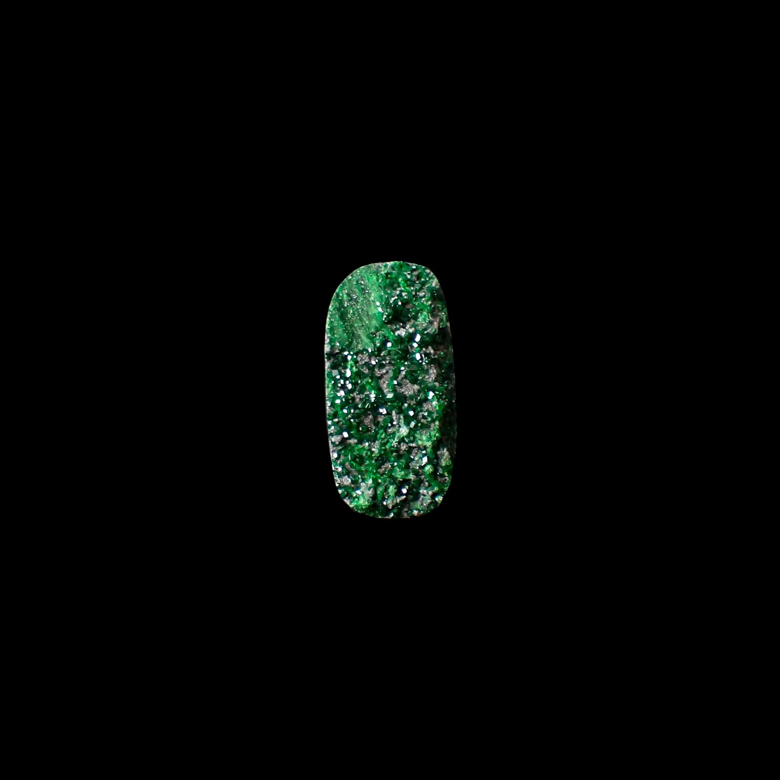 ウバロバイト 原石 ロシア産 10.35ct[240326443]20.6x10.1mm前後
