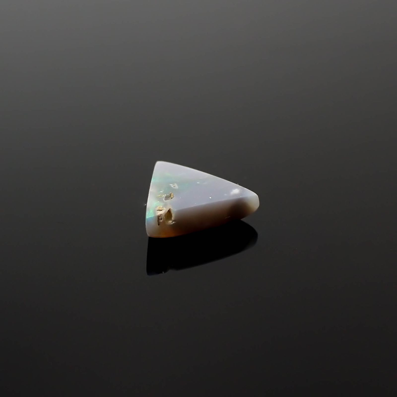 ブラックオパール オーストラリア産 0.45ct[240326647]6.9x6.1mm前後