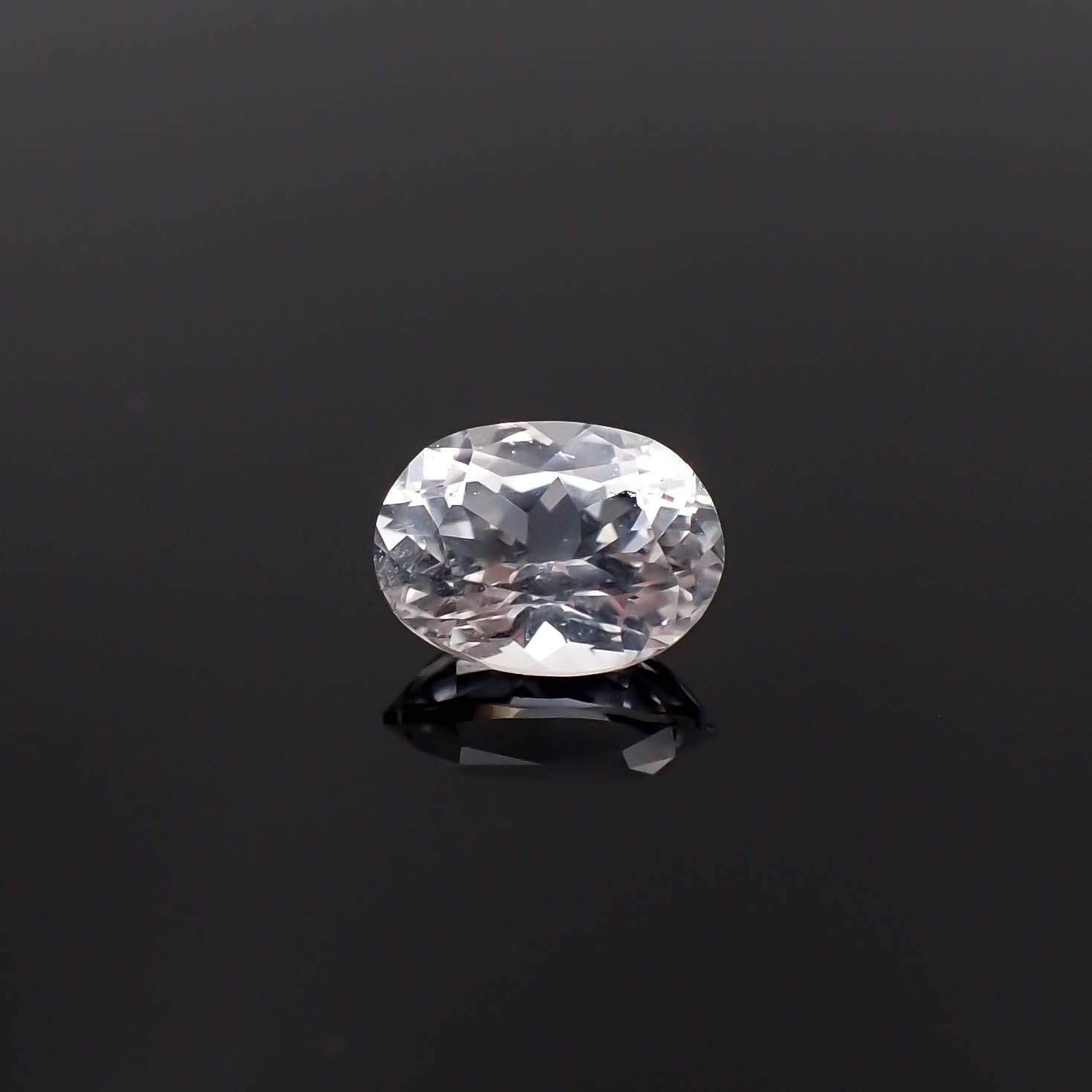 フェナカイト(宝石名フェナカイト)マダガスカル/ブラジル産 0.51ct 識別済[230522025]5.9x4.4mm前後