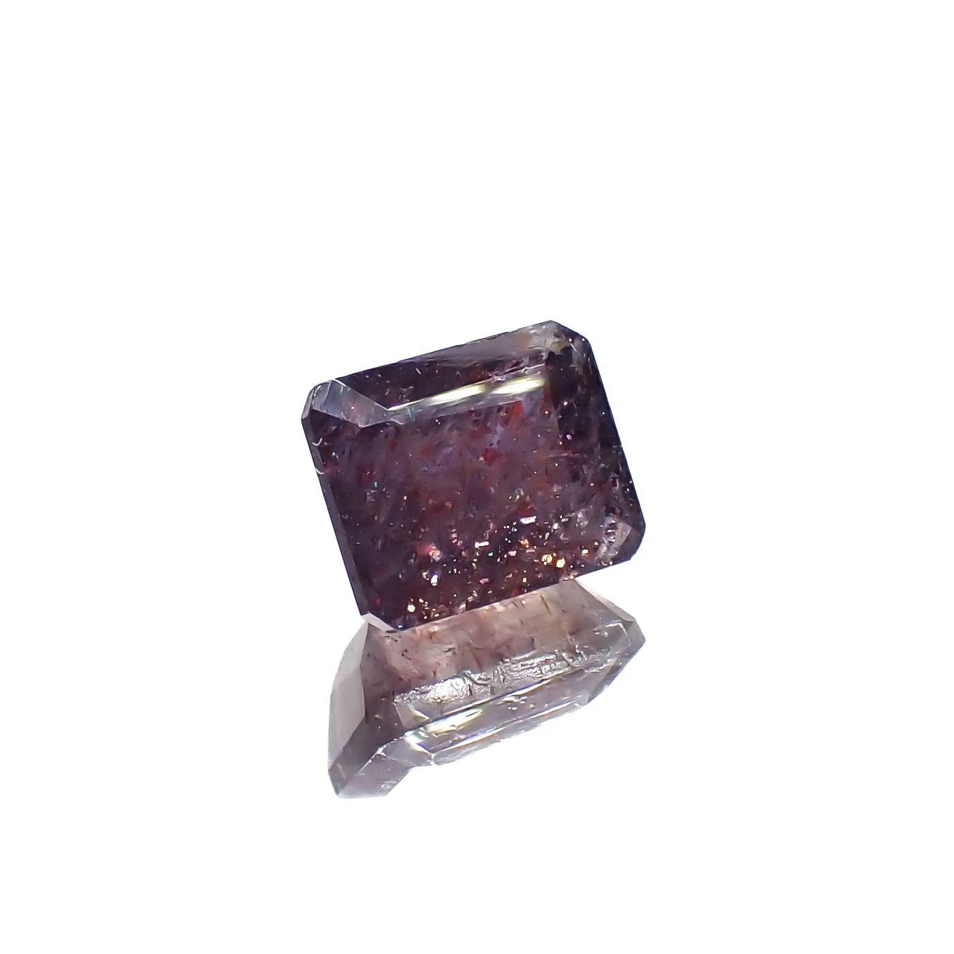 ブラッドショットアイオライト インド産 1.53ct[230923350]7.2x5.9mm前後