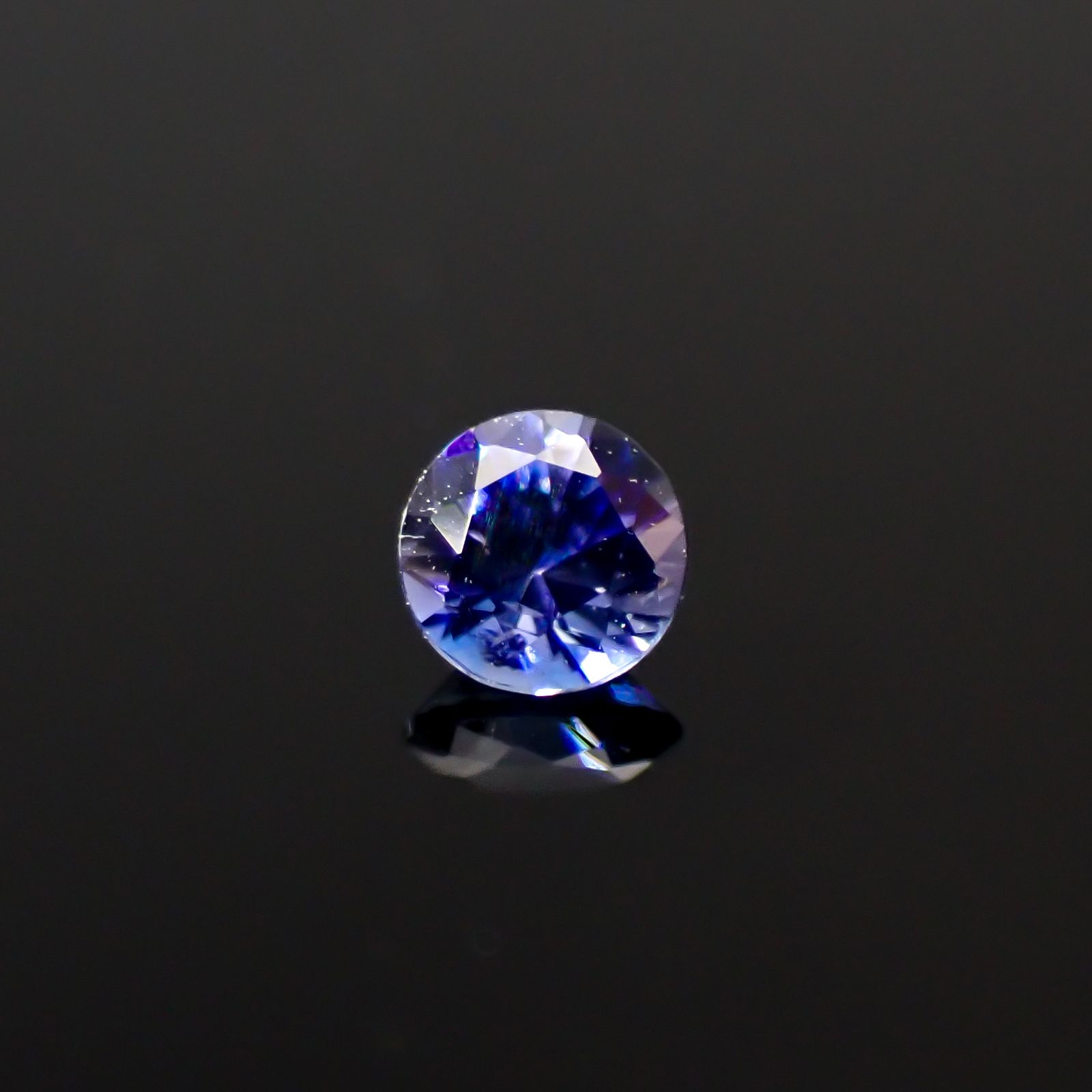 ベニトアイト アメリカ・カリフォルニア州産 0.096ct[240527389]2.7x2.7mm前後
