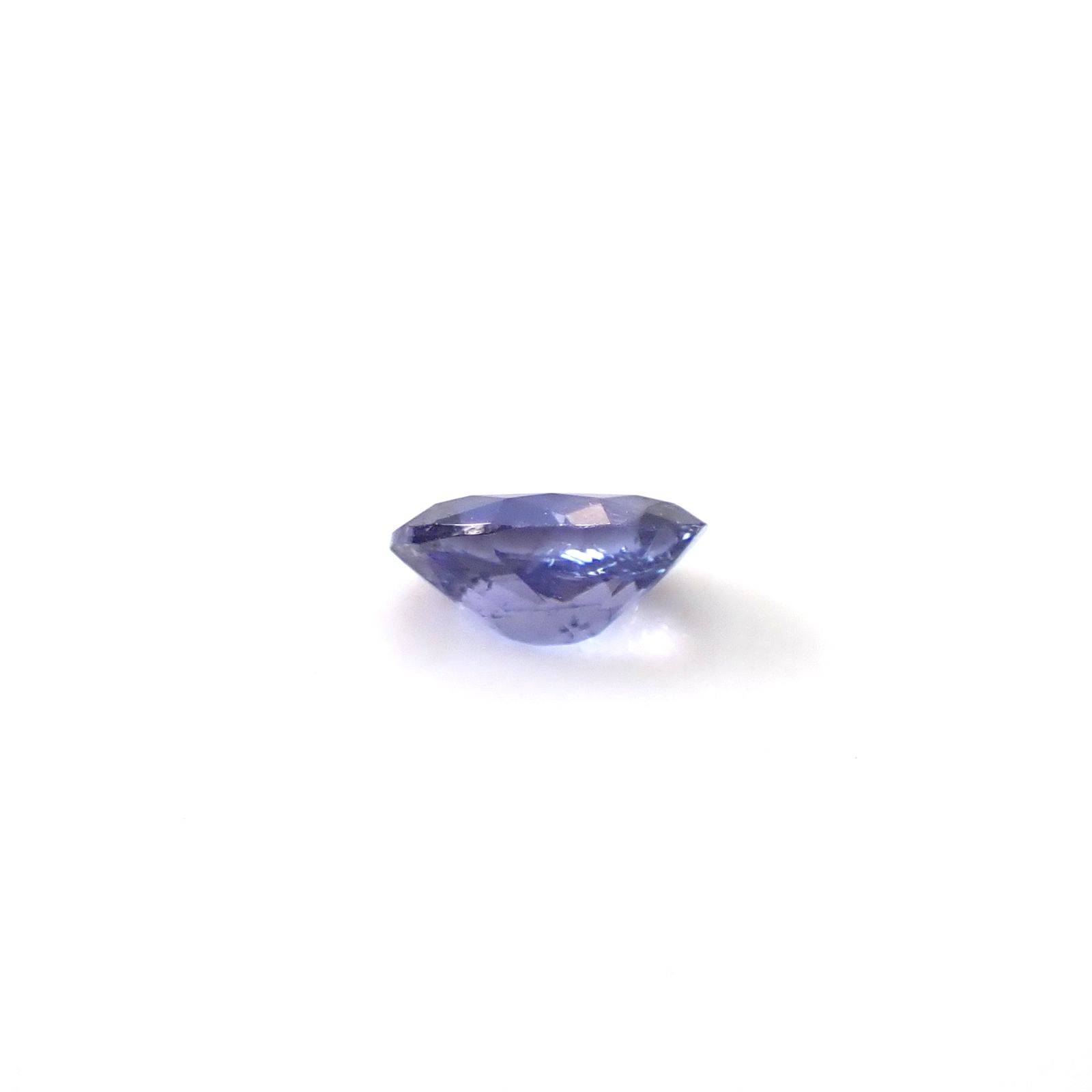 ベニトアイト アメリカ・カリフォルニア州産 0.16ct / 4x3mm前後 [251231462]
