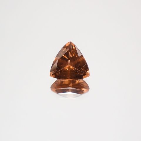 カラーチェンジマラヤガーネット(宝石名ガーネット) タンザニア産 1.21ct 識別済[21019641]6.5×6.5mm前後