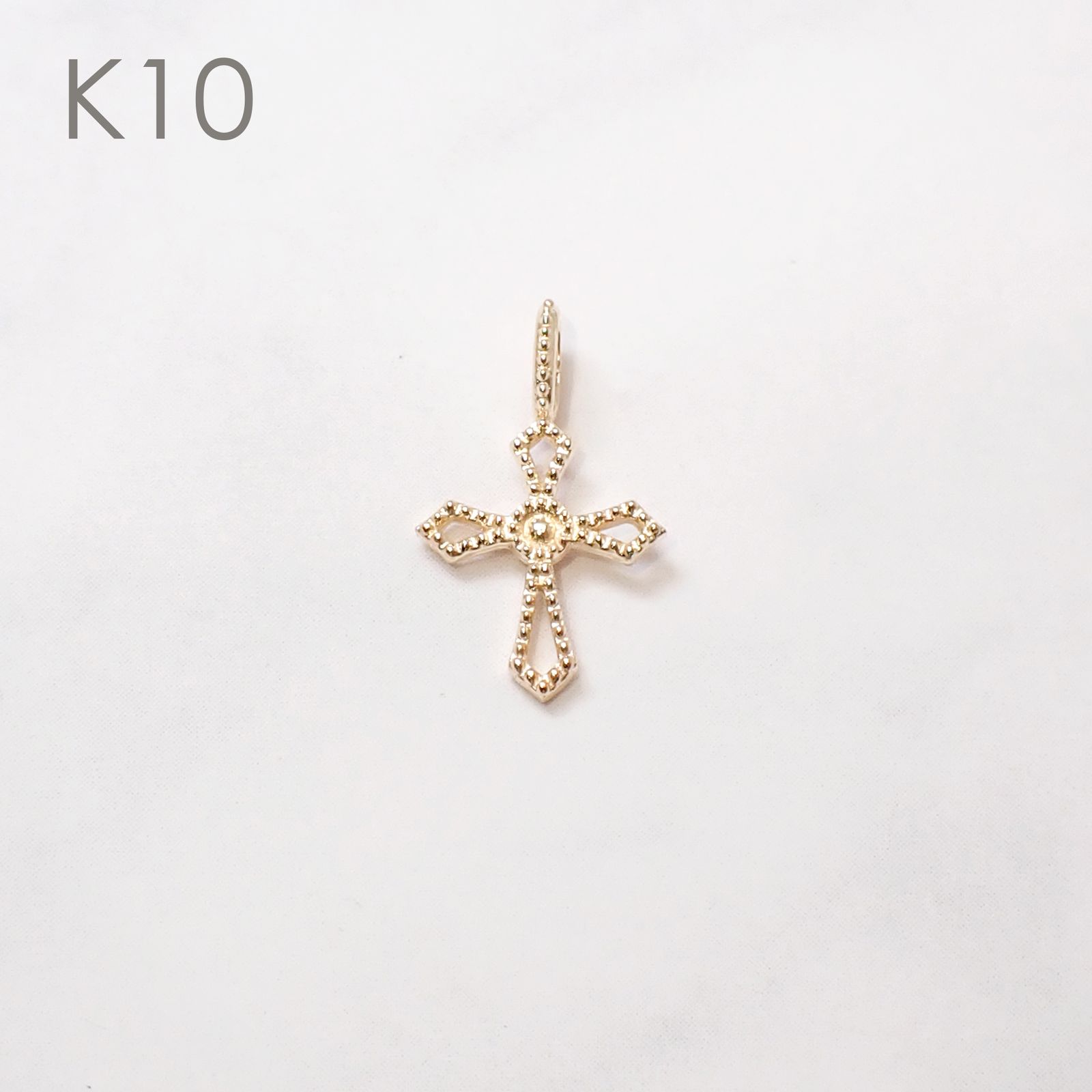 ◇K18/K10 Beata（ビィータ）◇クロス [ラッキーチャーム/ペンダントトップ※チェーン別売り]