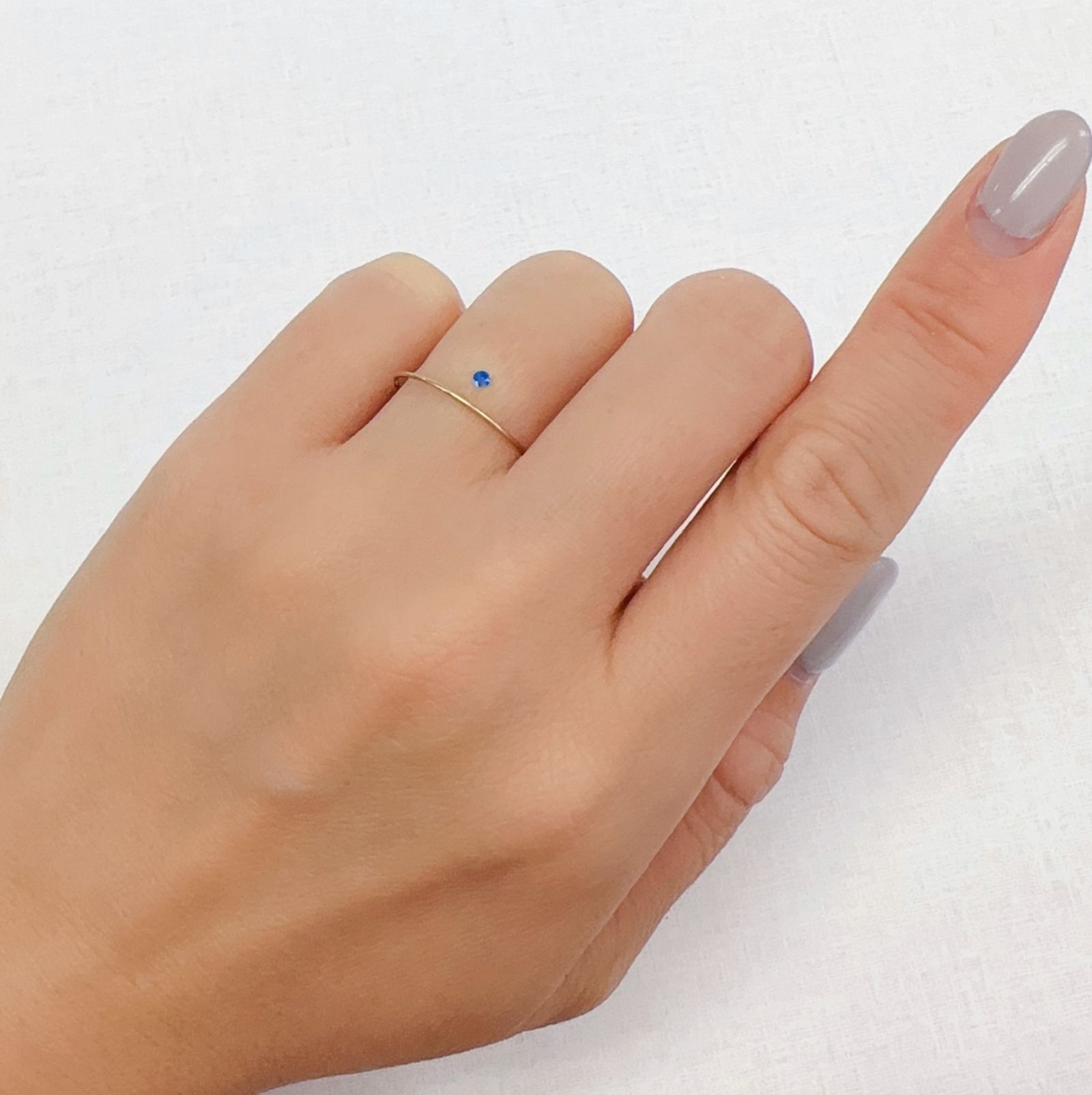 アウイナイト フルオレッセンス ドイツ産 0.018ct[230923425]1.9x1.9mm前後
