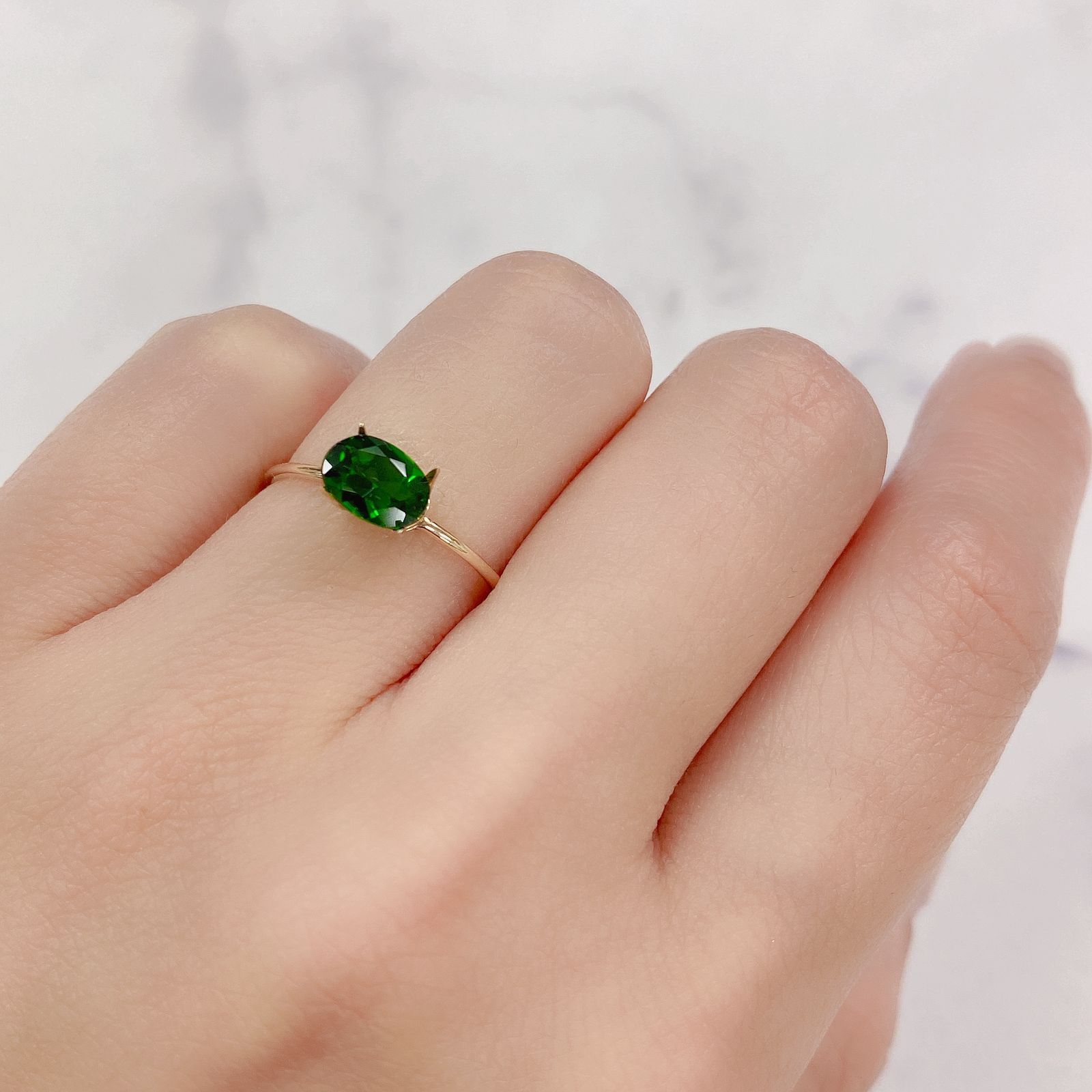 クロムダイオプサイド(宝石名クロム・ダイオプサイド)ロシア産 0.85ct 識別済[231224962]7x5.1mm前後